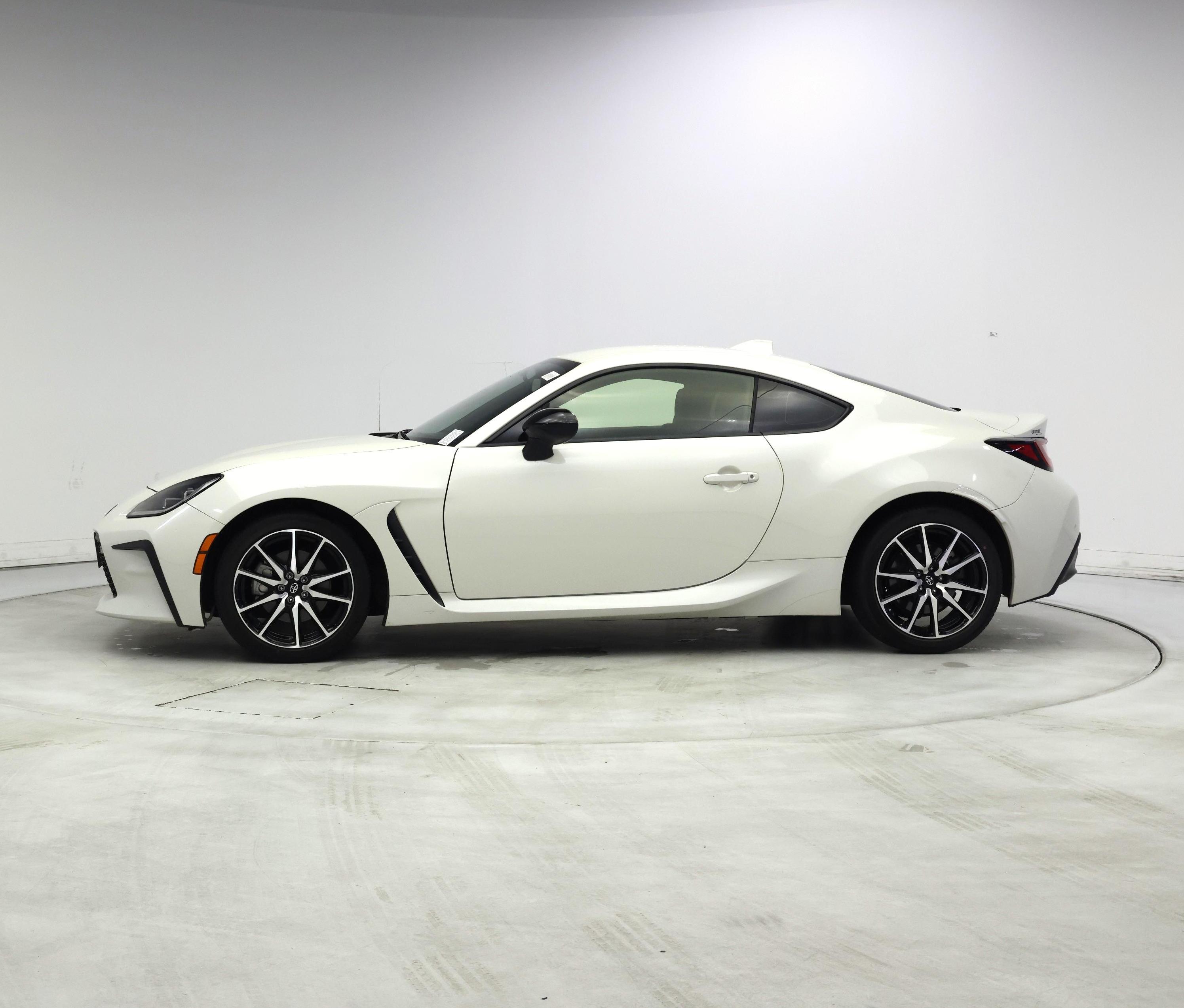 Thumbnail: 2022 Toyota GR86 - 3