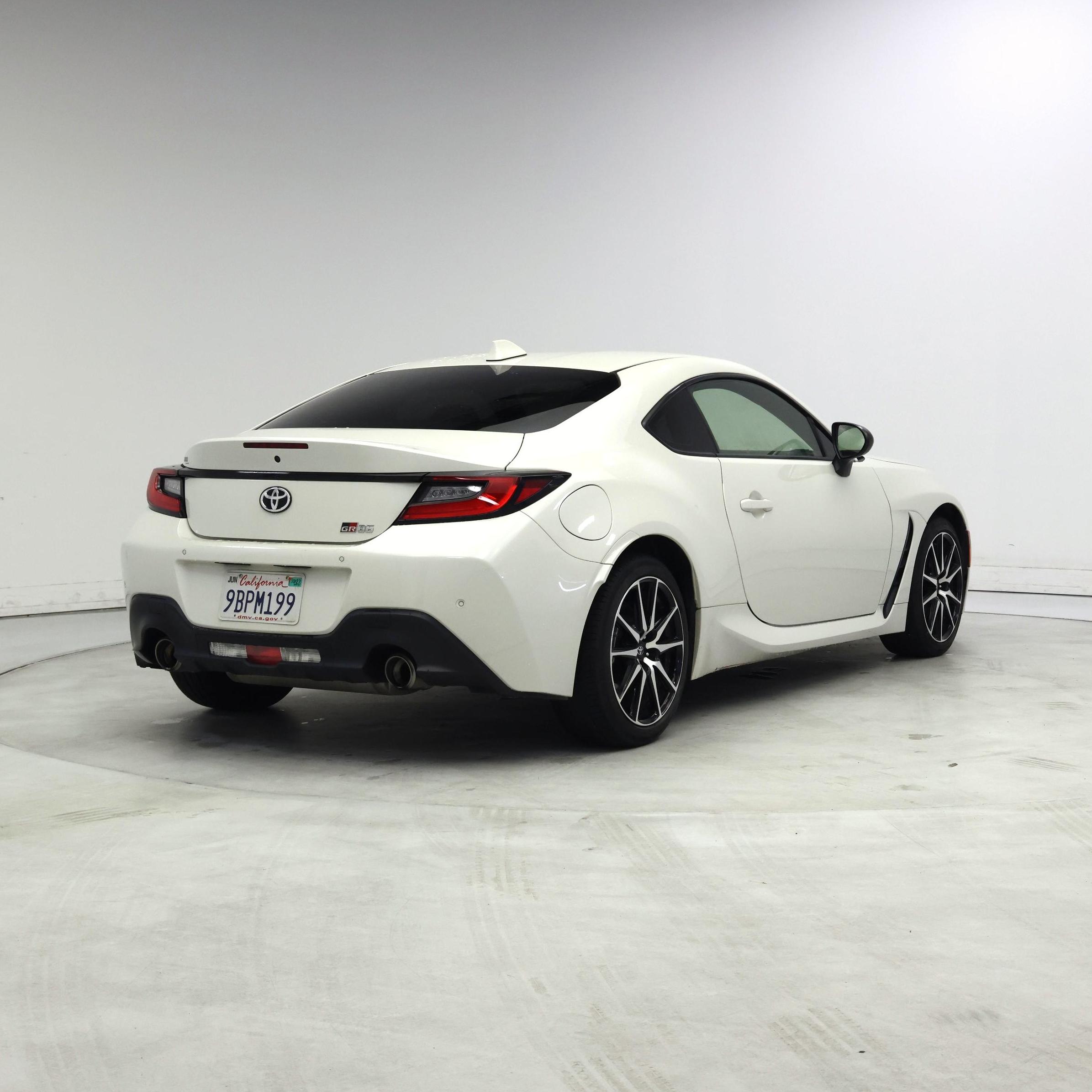 Thumbnail: 2022 Toyota GR86 - 8