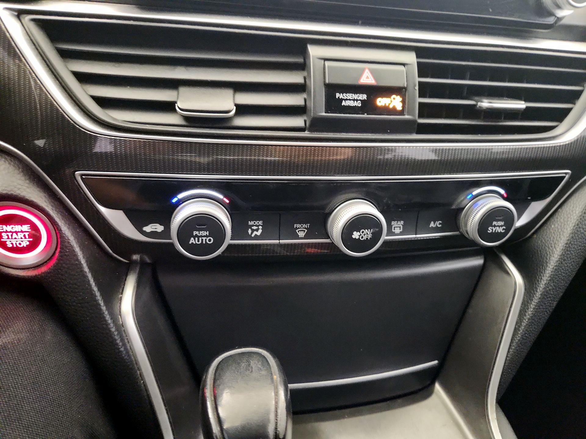 Thumbnail: 2019 Honda Accord - 16