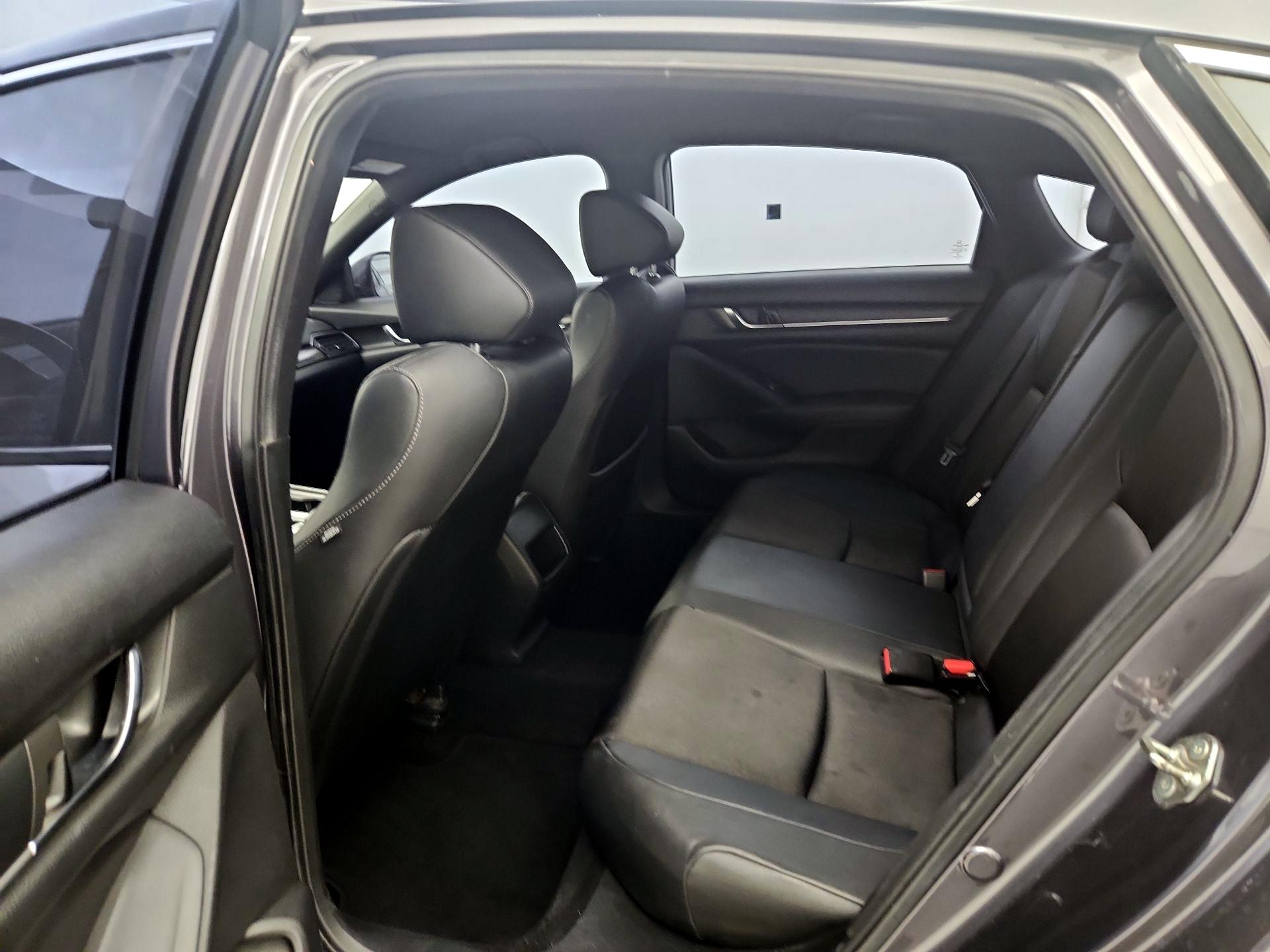 Thumbnail: 2019 Honda Accord - 18