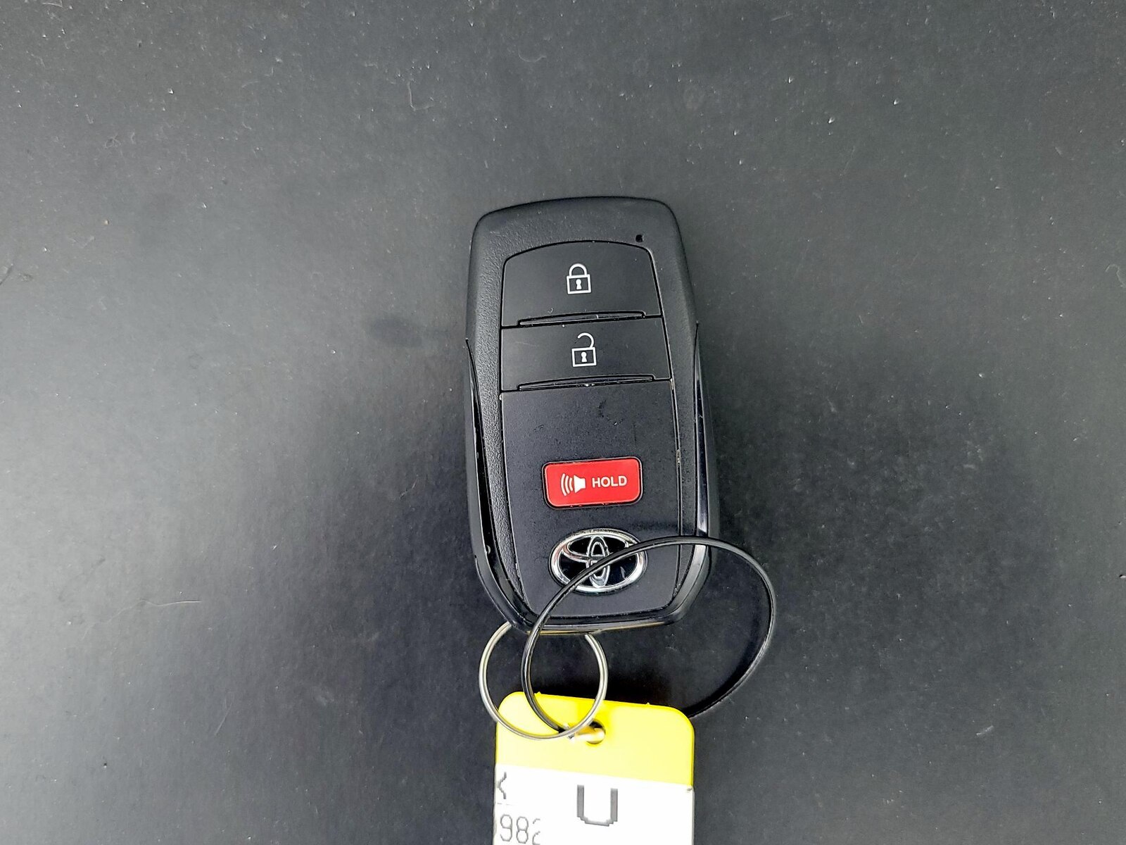 2024 Toyota Prius XLE - Photo 23