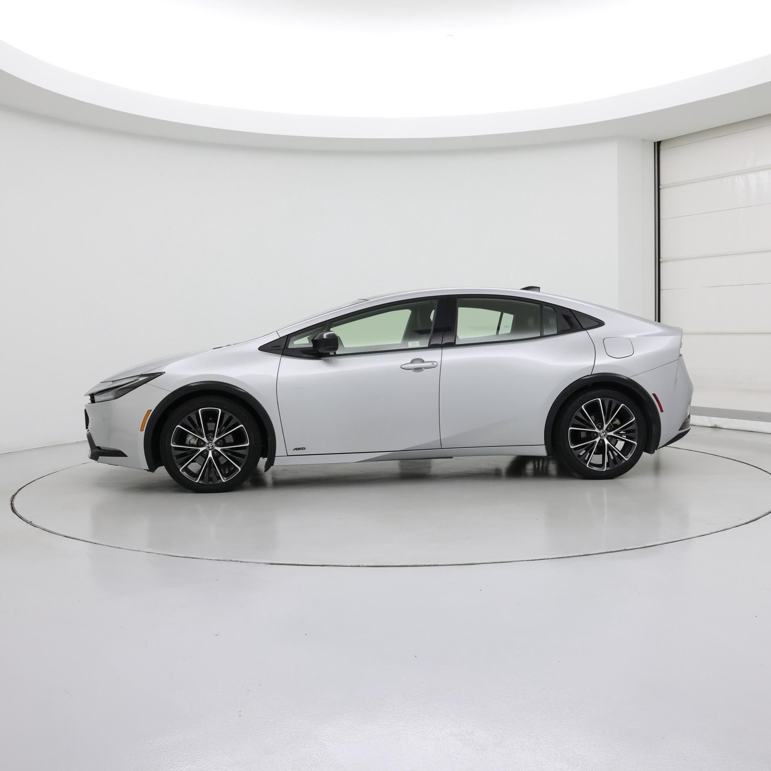 Thumbnail: 2024 Toyota Prius - 3