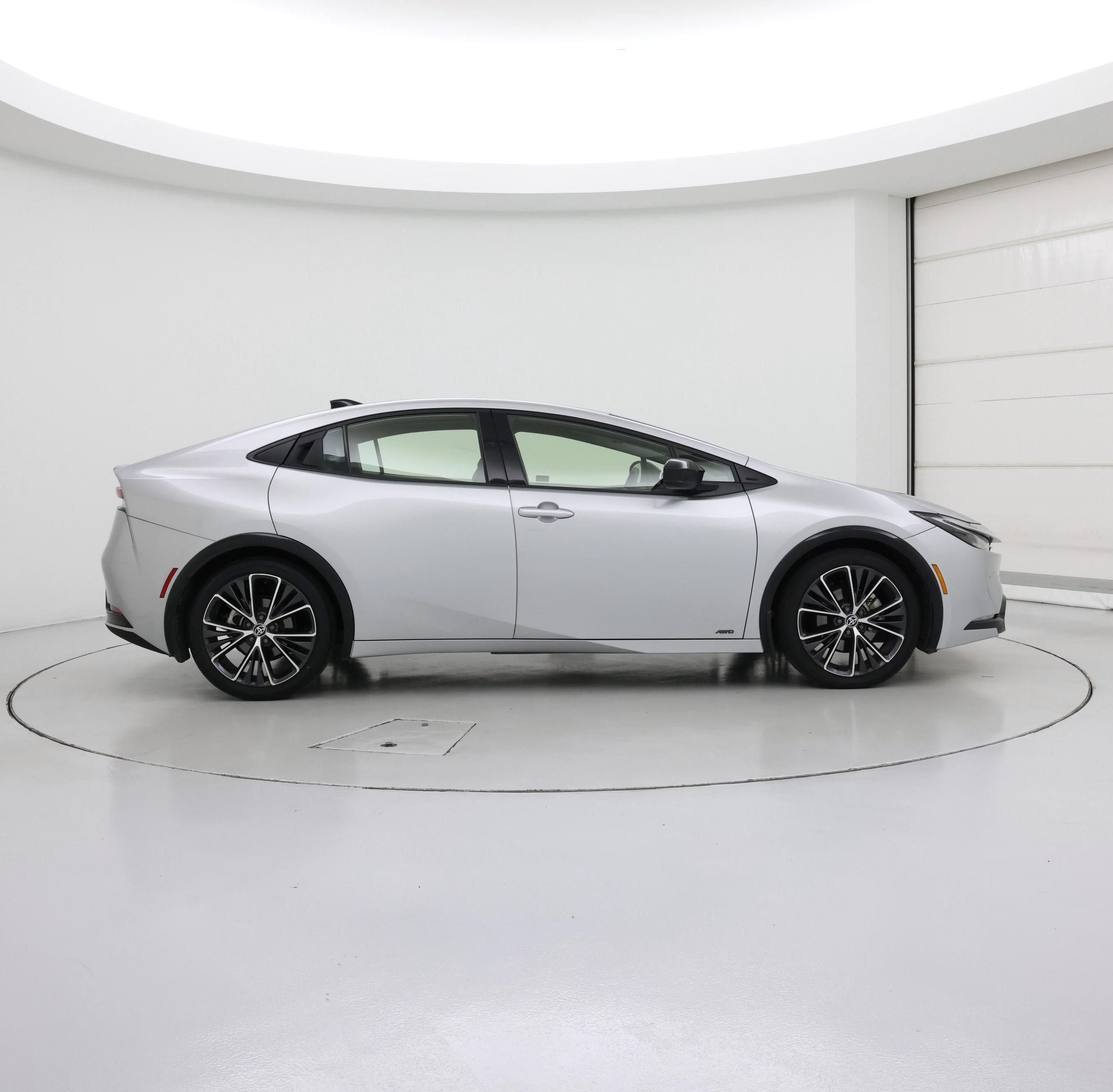 Thumbnail: 2024 Toyota Prius - 7