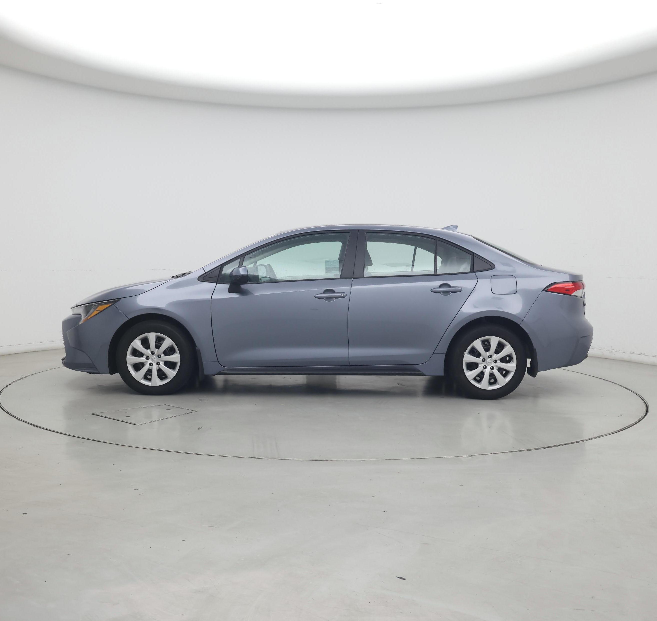 Thumbnail: 2024 Toyota Corolla - 3