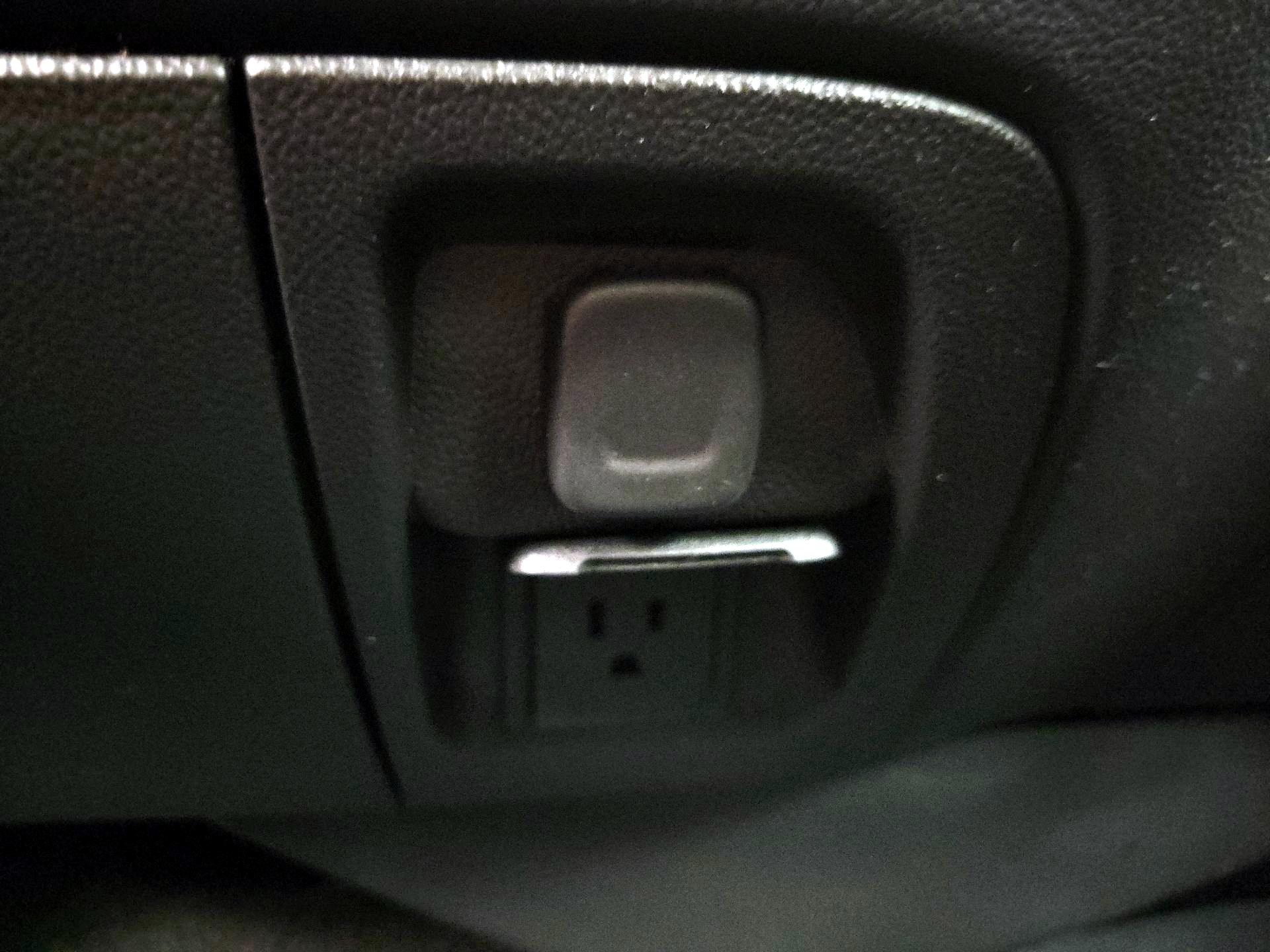 Thumbnail: 2015 Chevrolet Silverado 1500 - 18