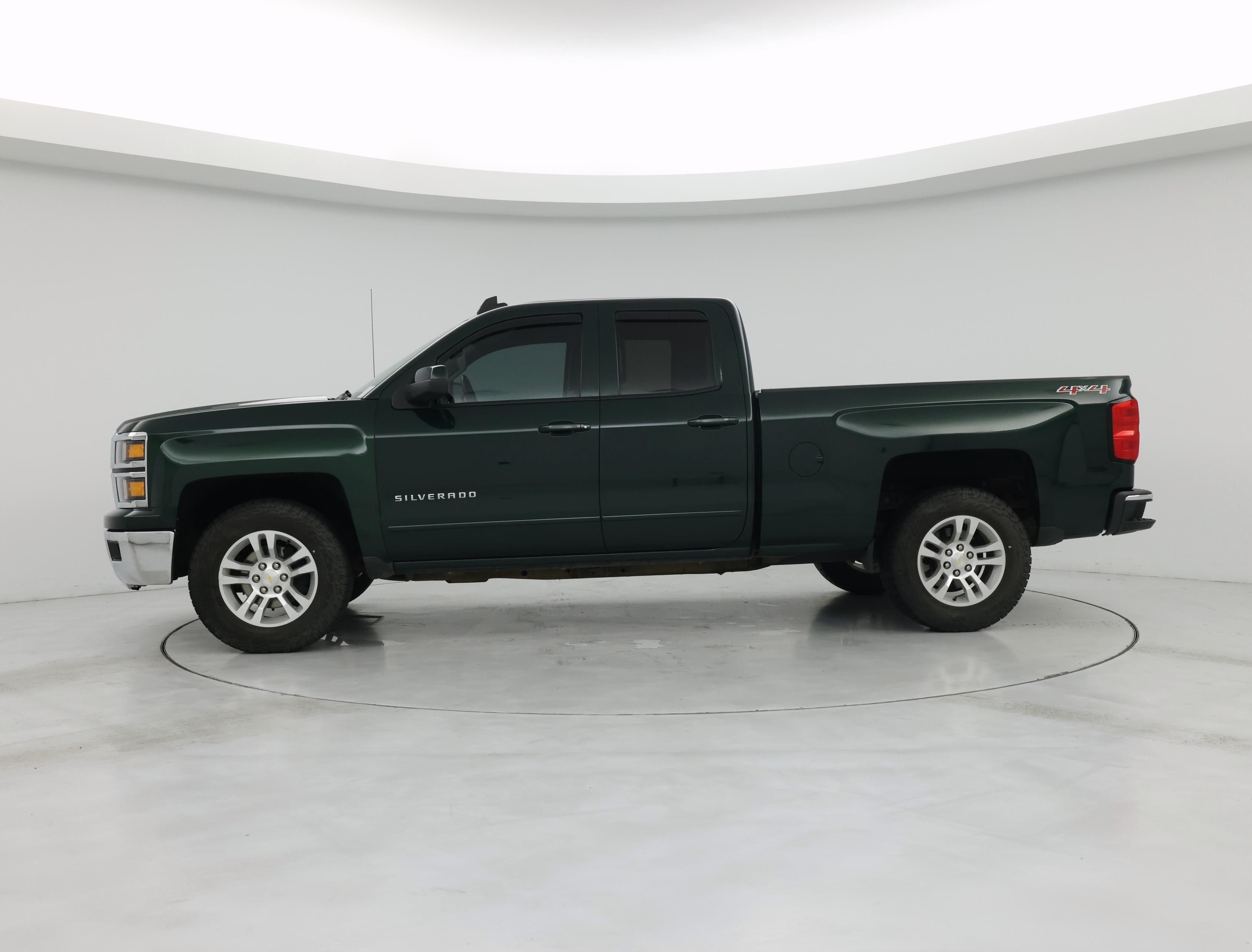 Thumbnail: 2015 Chevrolet Silverado 1500 - 3