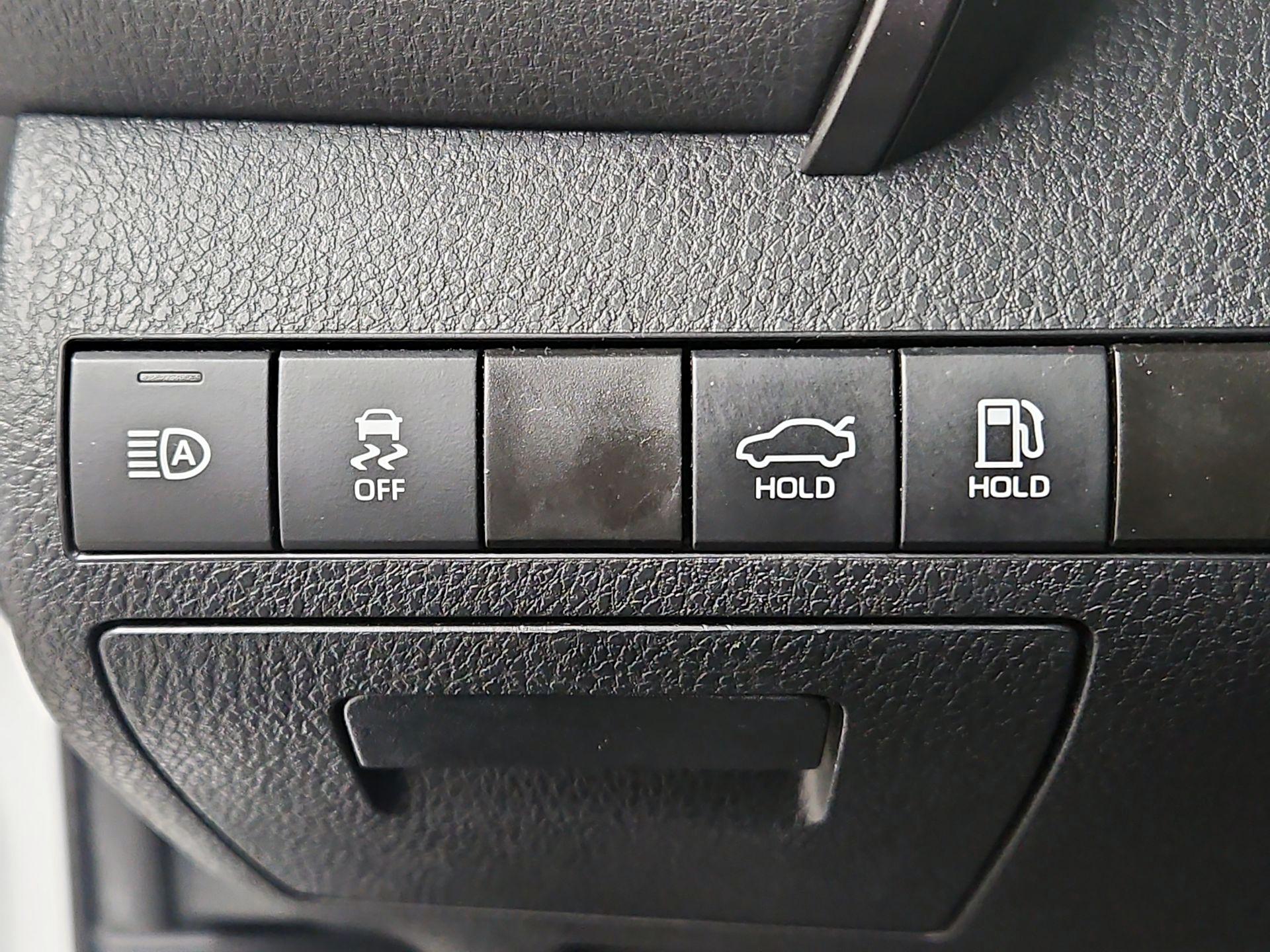 Thumbnail: 2024 Toyota Camry - 13