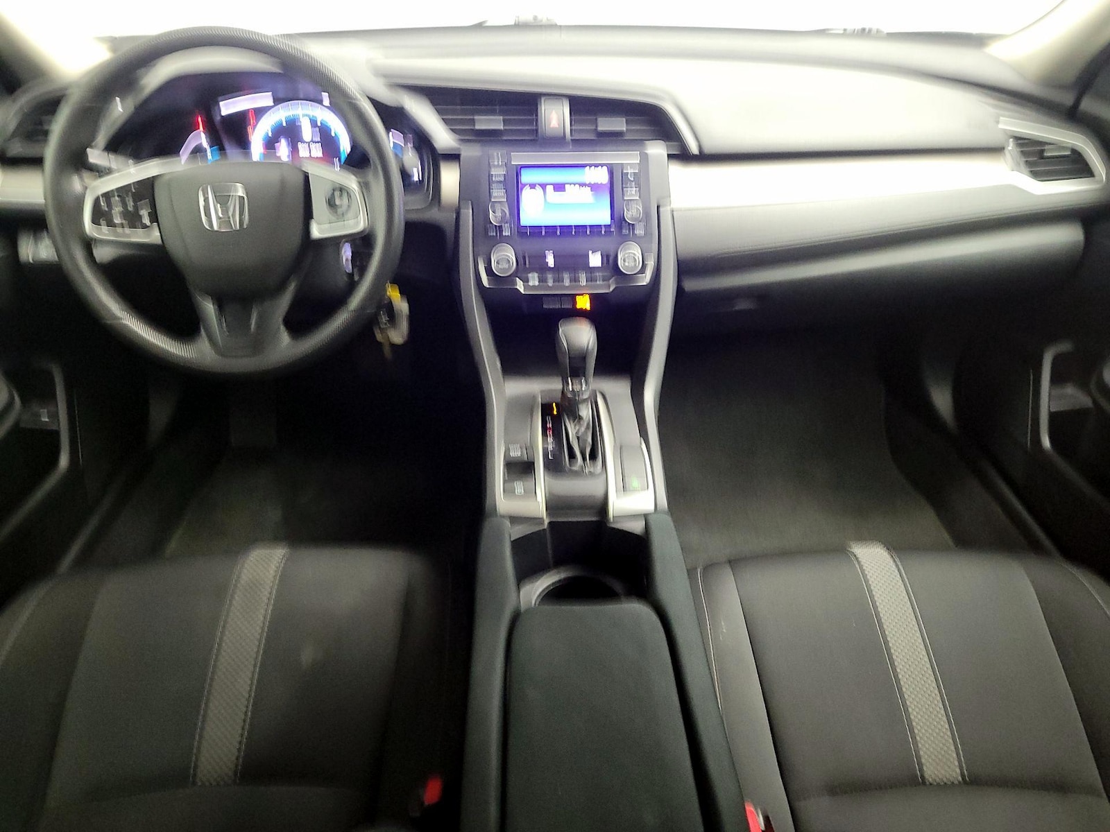 Photo 10