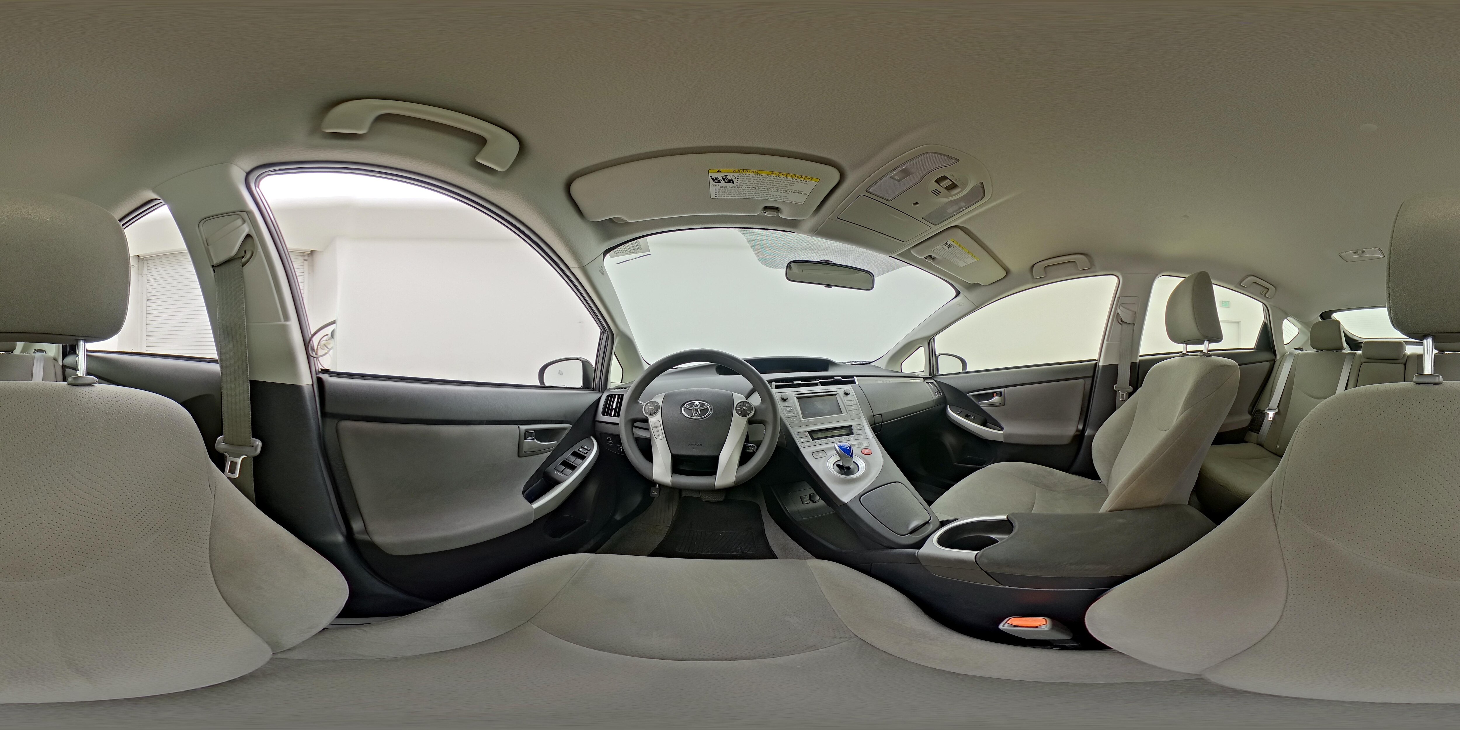 2015 Toyota Prius Plug-In Advanced - Photo 26