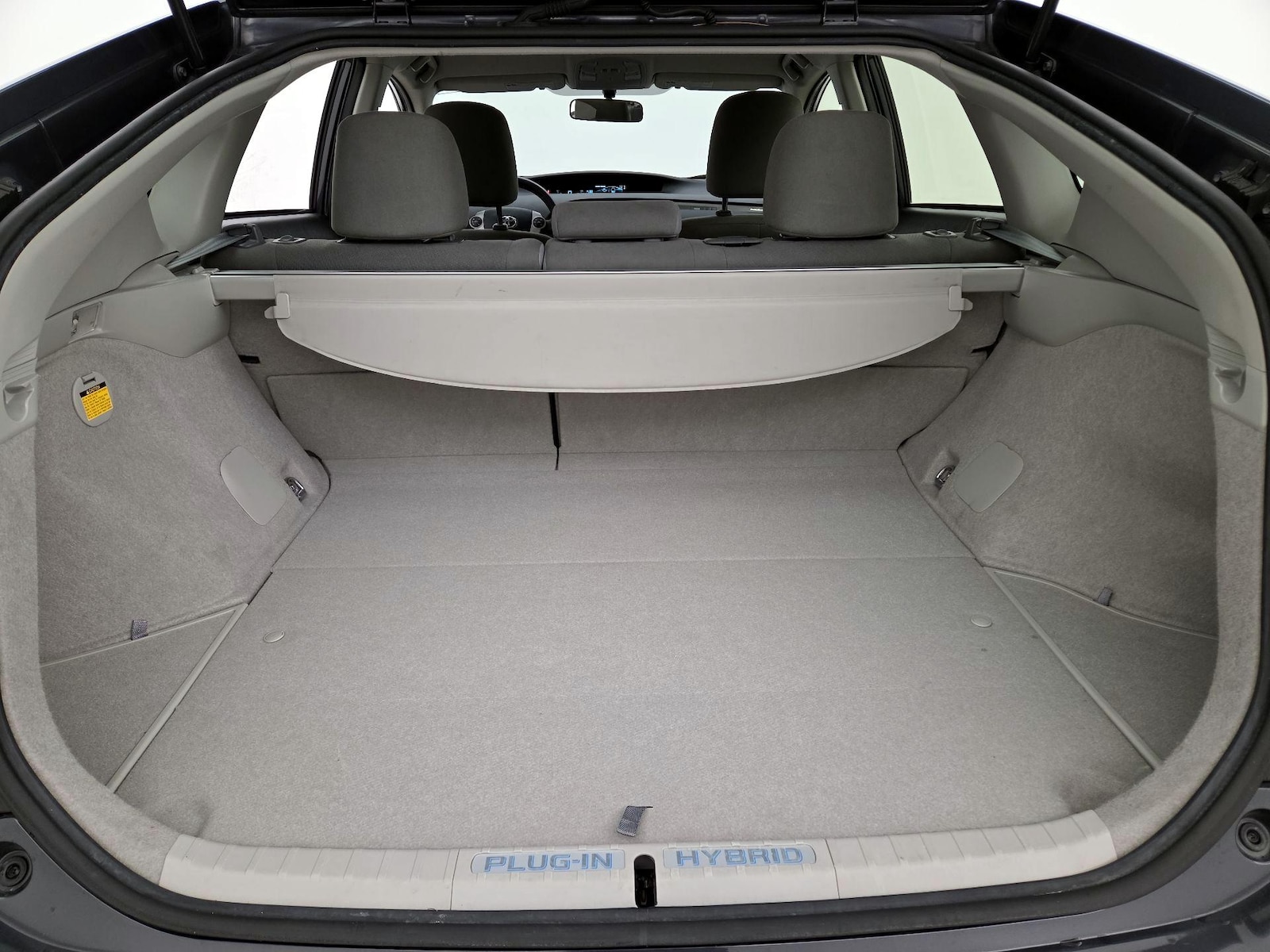 2015 Toyota Prius Plug-In Advanced - Photo 21