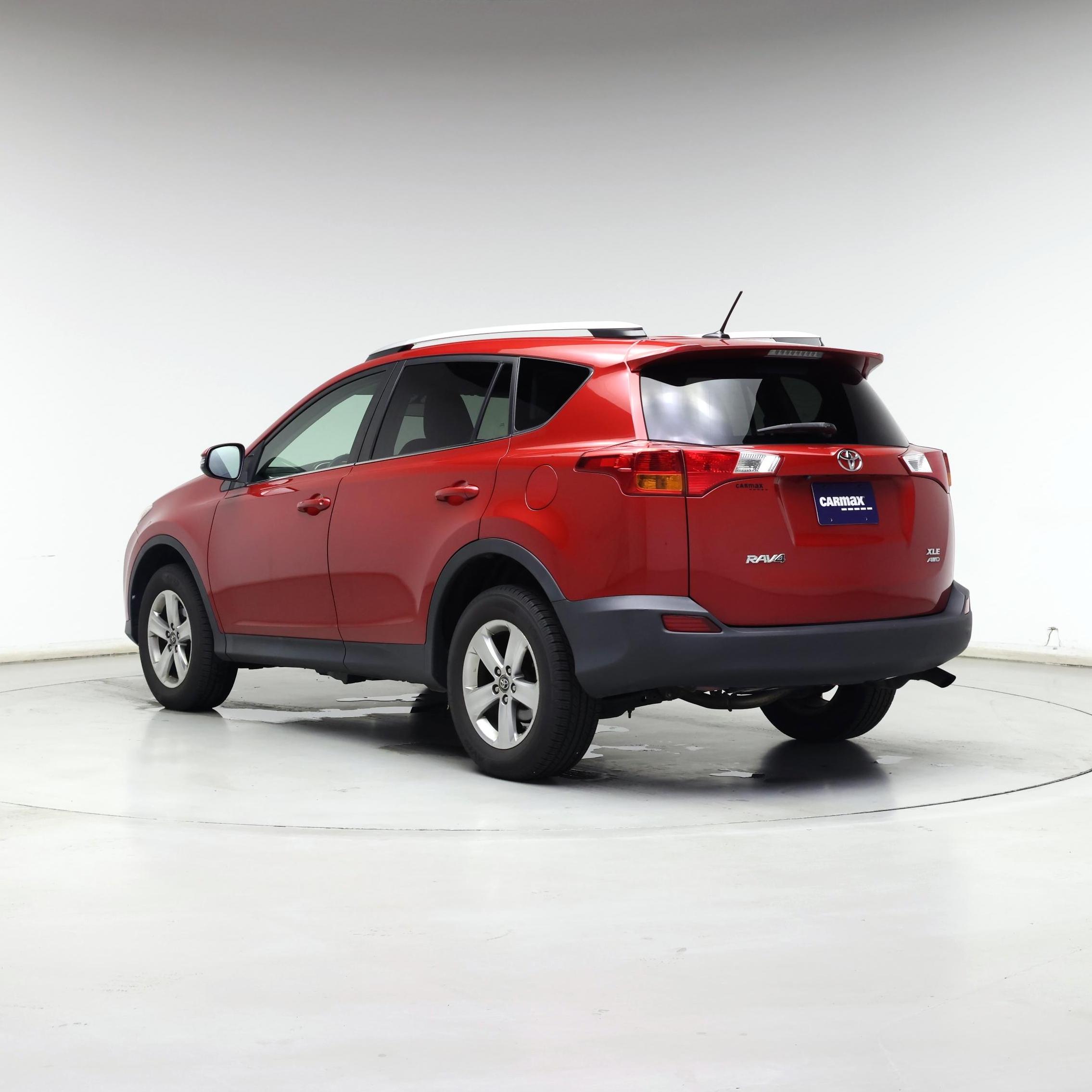 Thumbnail: 2015 Toyota RAV4 - 2
