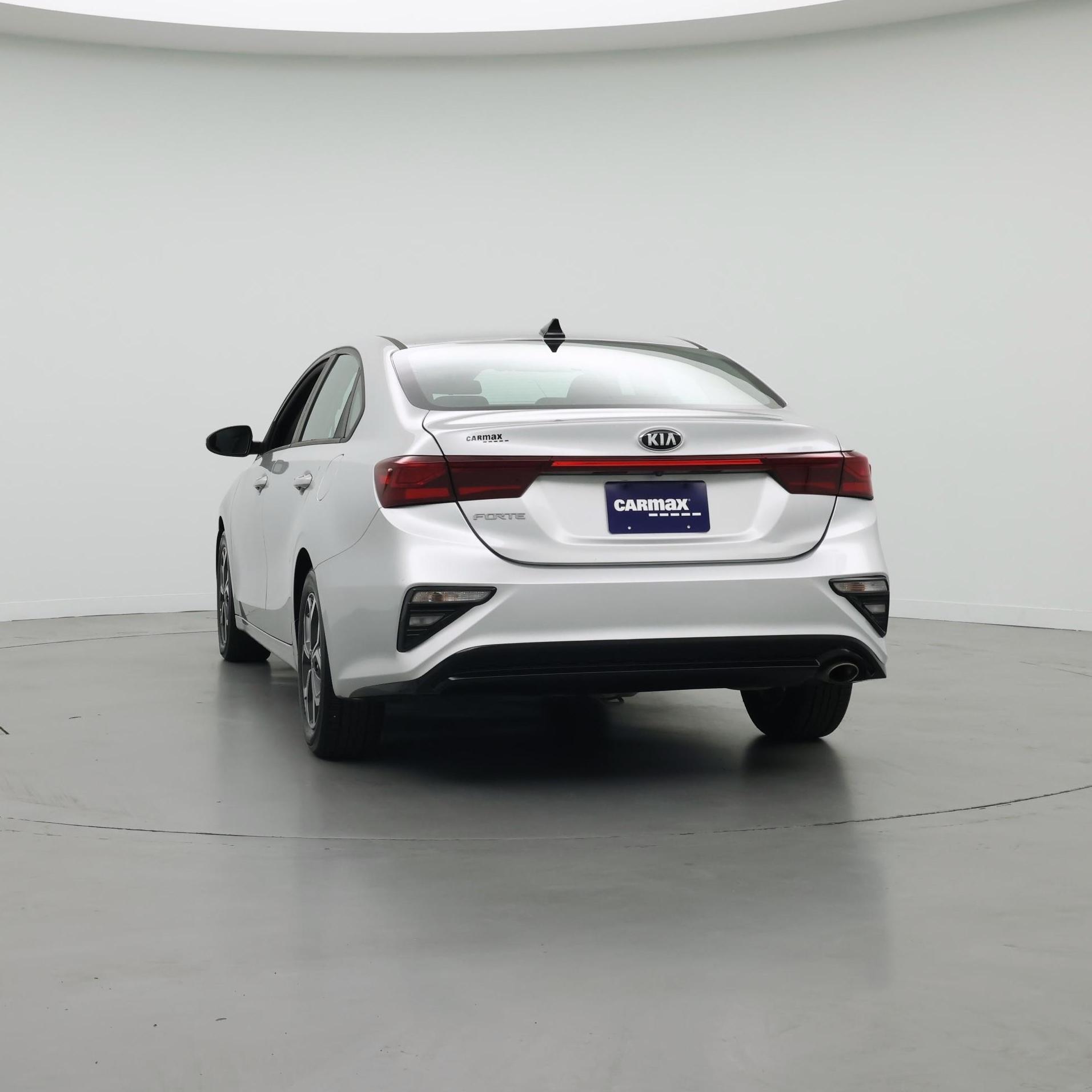 Thumbnail: 2020 Kia Forte - 6