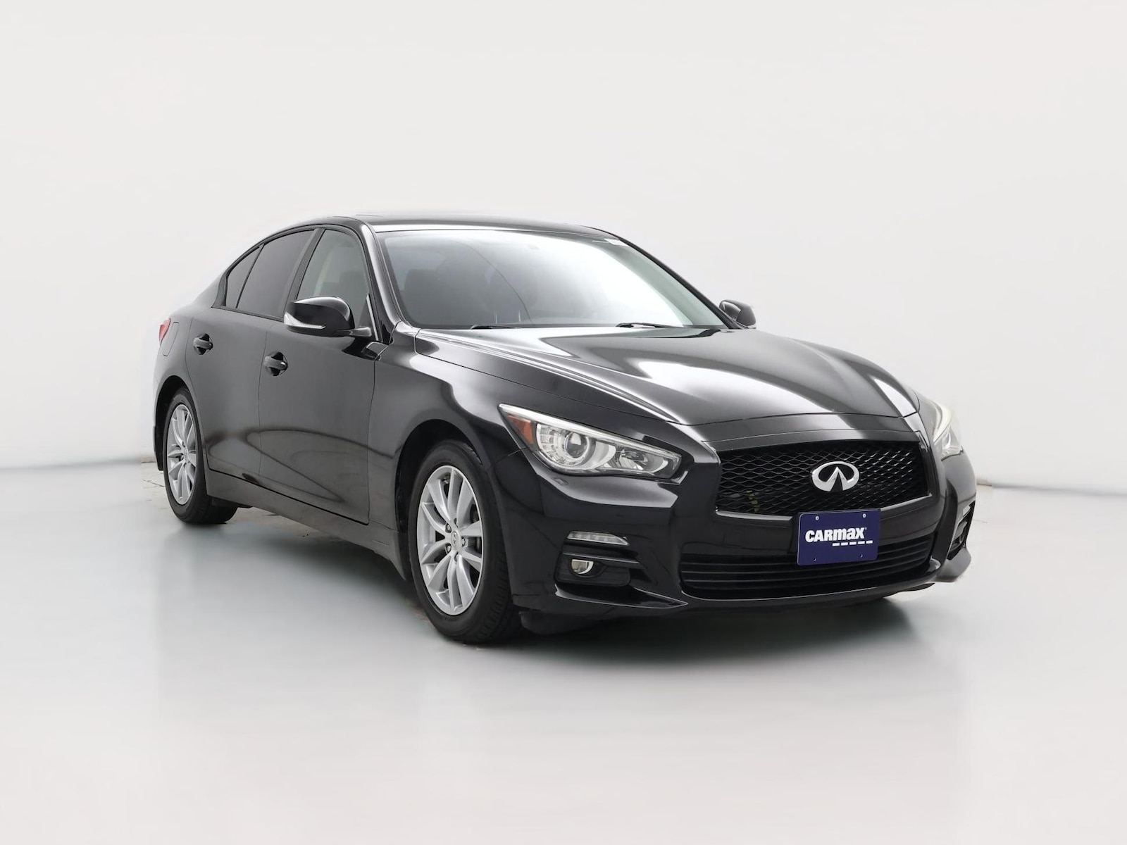 2017 INFINITI Q50