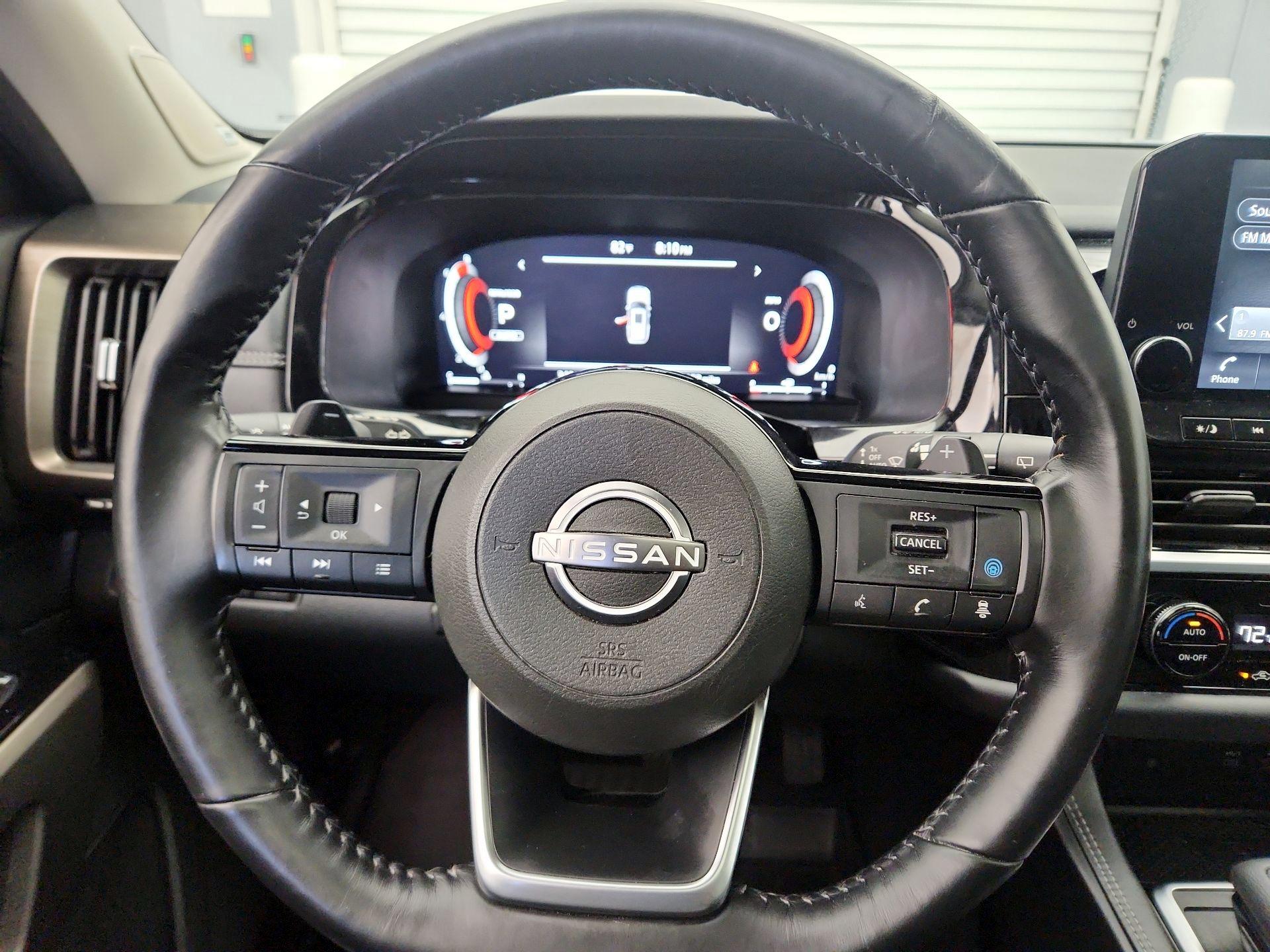 Thumbnail: 2023 Nissan Pathfinder - 10