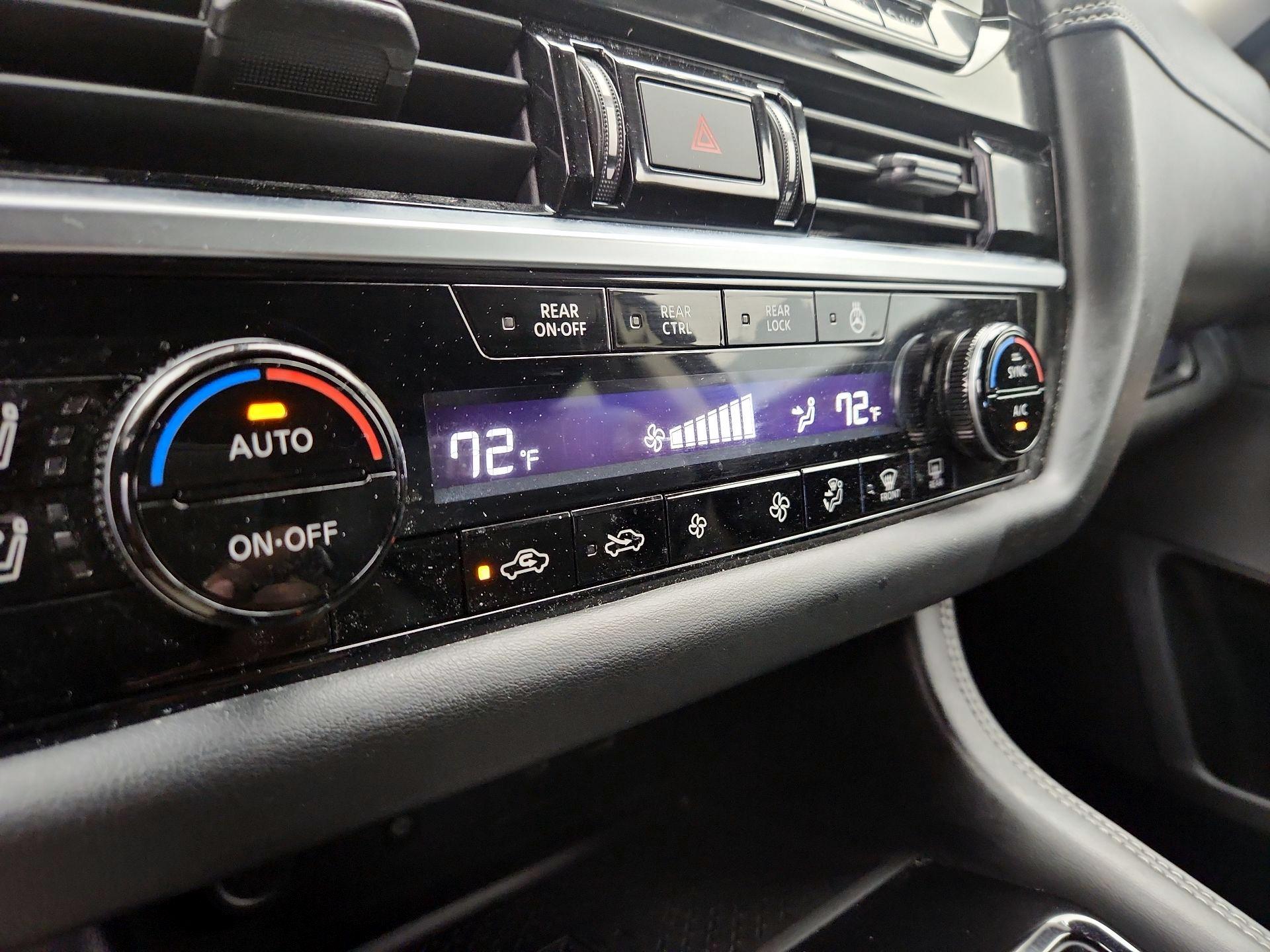 Thumbnail: 2023 Nissan Pathfinder - 16