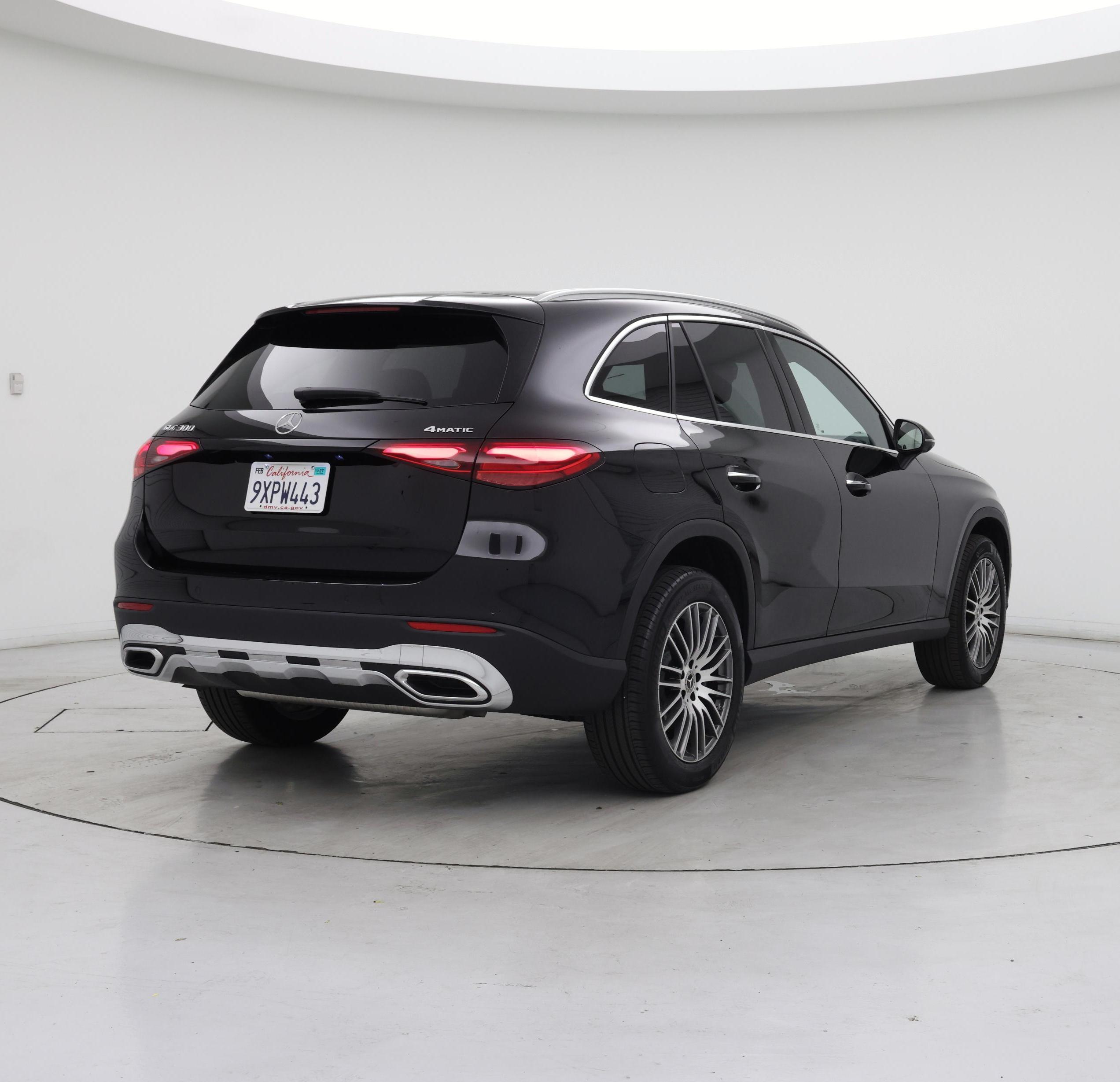 Thumbnail: 2026 Mercedes-Benz GLC - 8