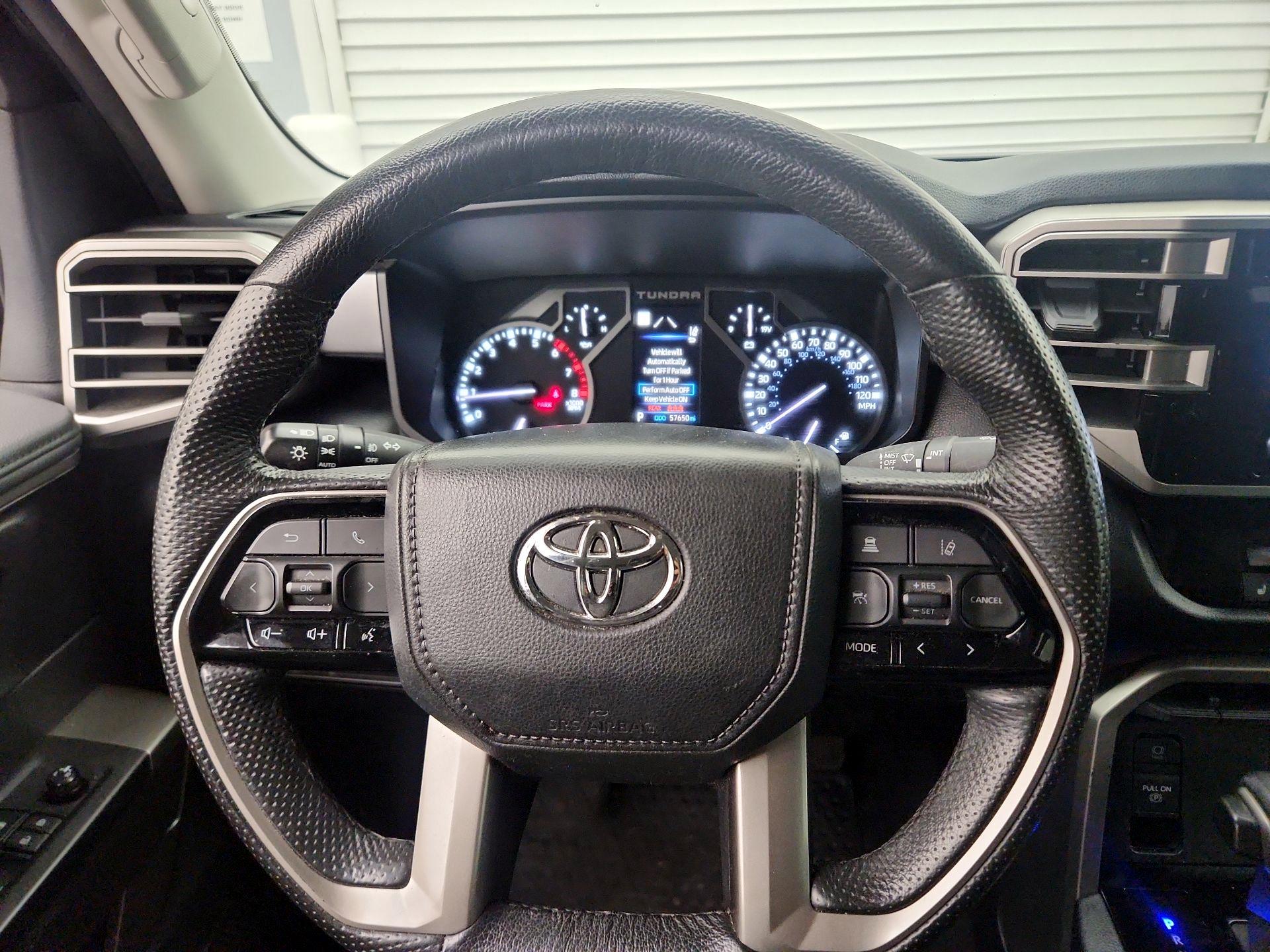 Thumbnail: 2024 Toyota Tundra - 10