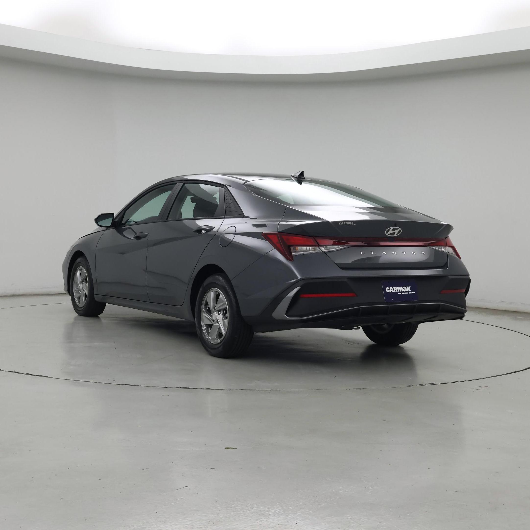 Thumbnail: 2026 Hyundai Elantra - 2