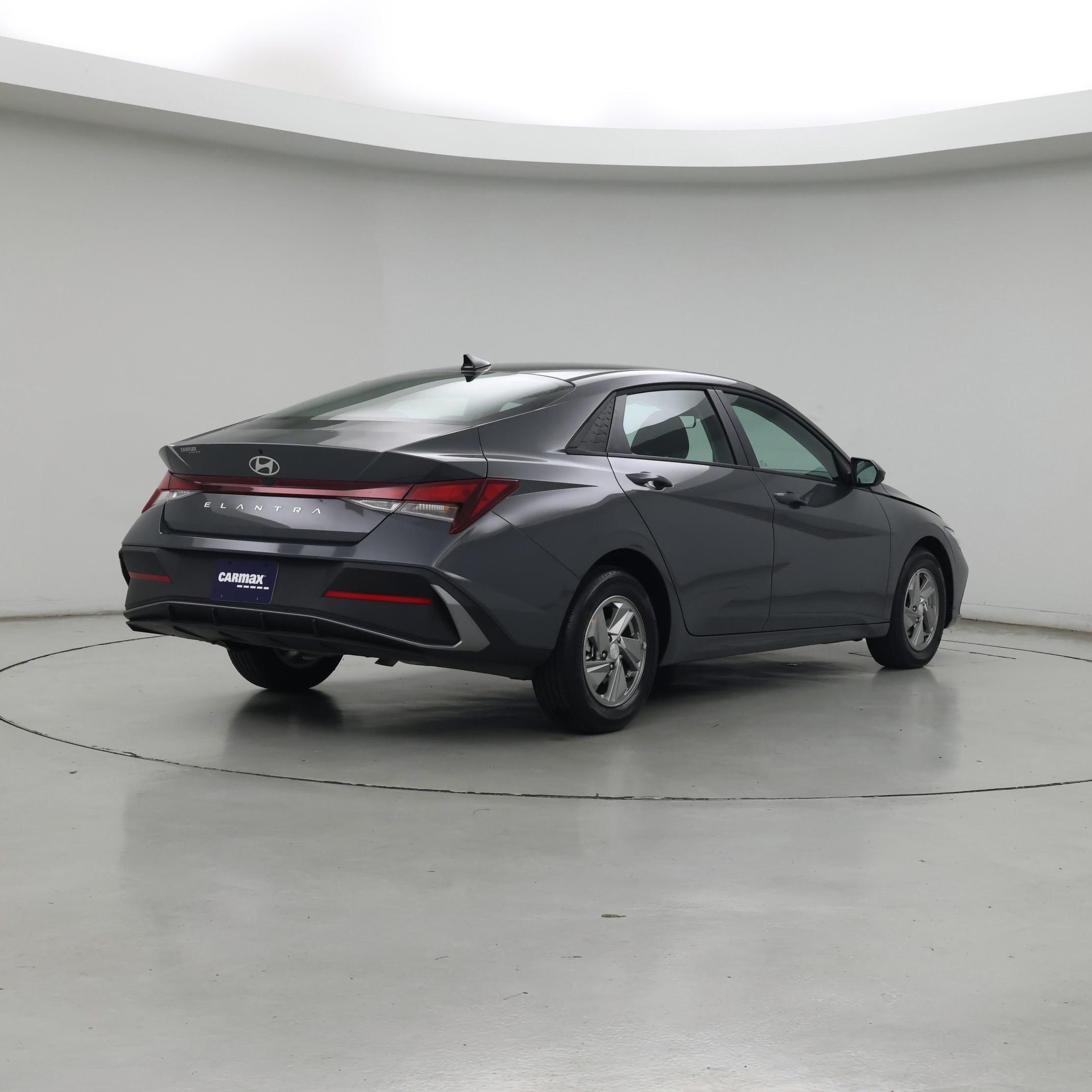 Thumbnail: 2026 Hyundai Elantra - 8