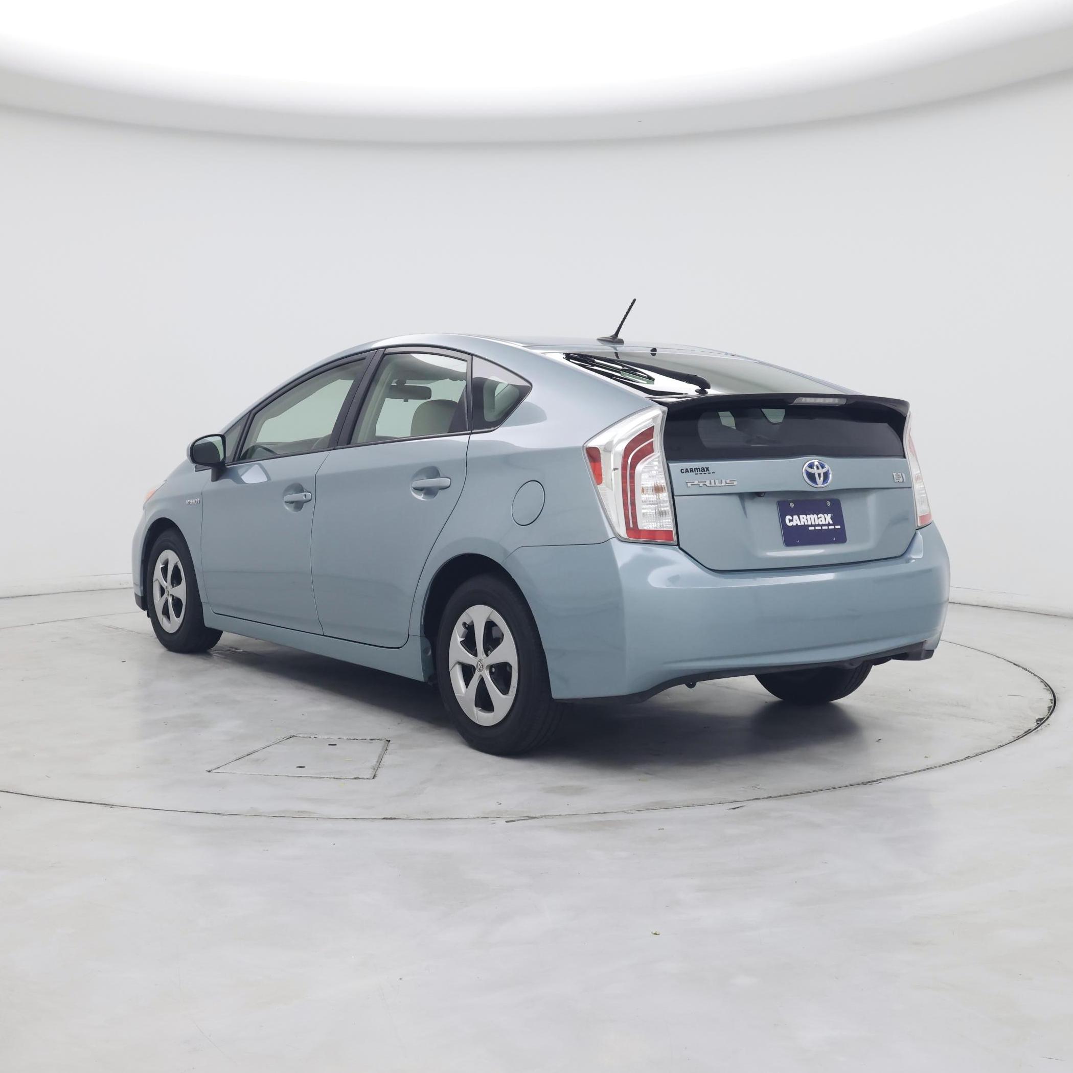 Thumbnail: 2014 Toyota Prius - 2