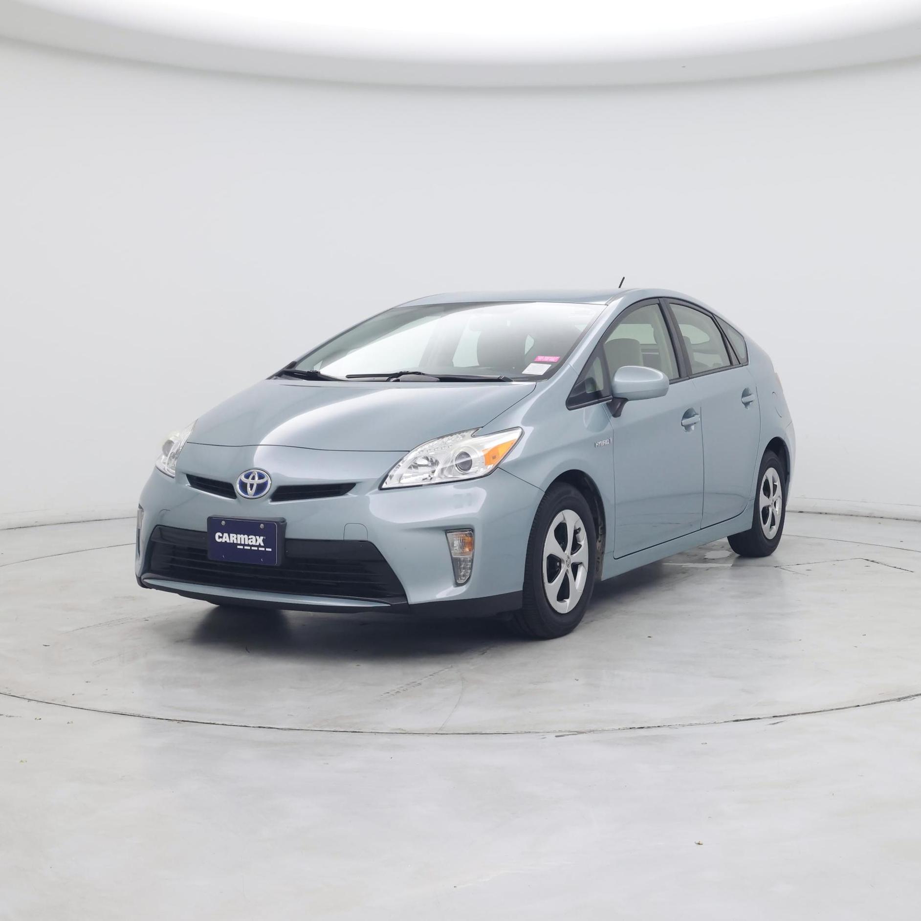 Thumbnail: 2014 Toyota Prius - 4