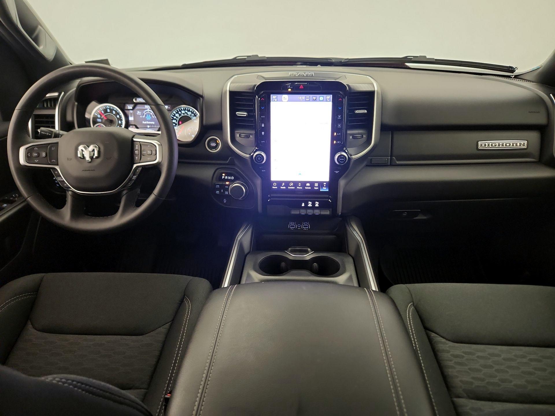 Thumbnail: 2025 RAM 1500 - 9