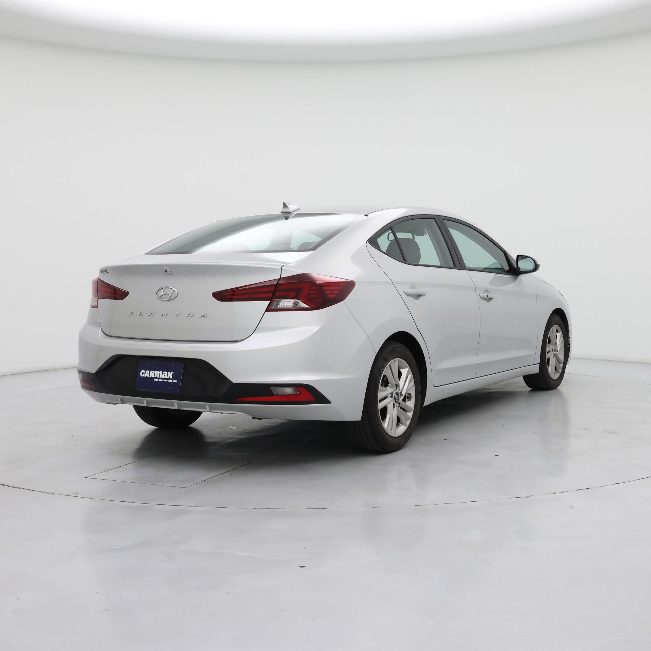 Thumbnail: 2020 Hyundai Elantra - 8