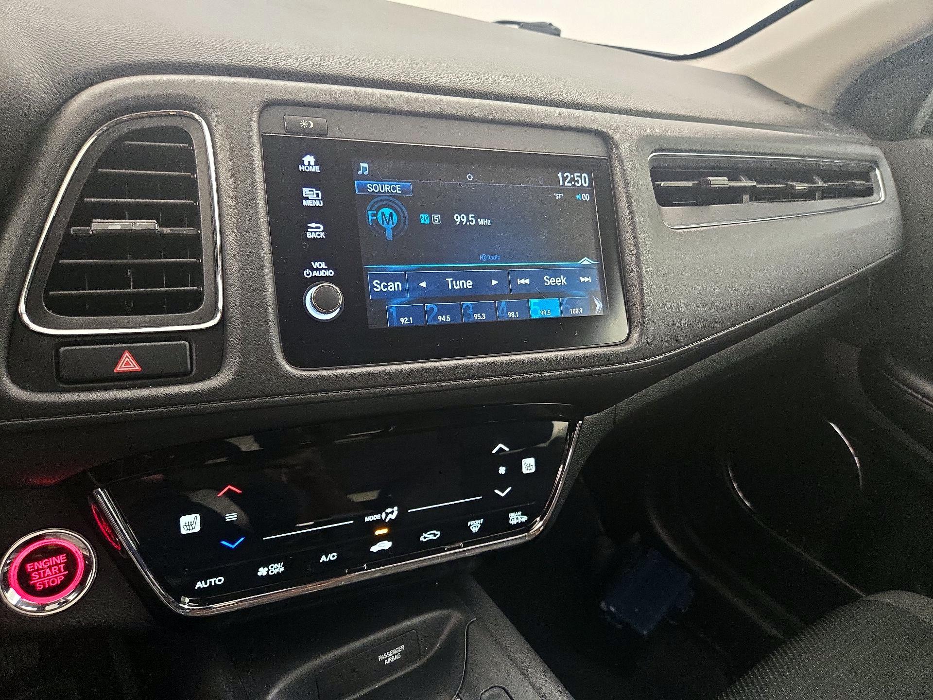 Thumbnail: 2019 Honda HR-V - 15