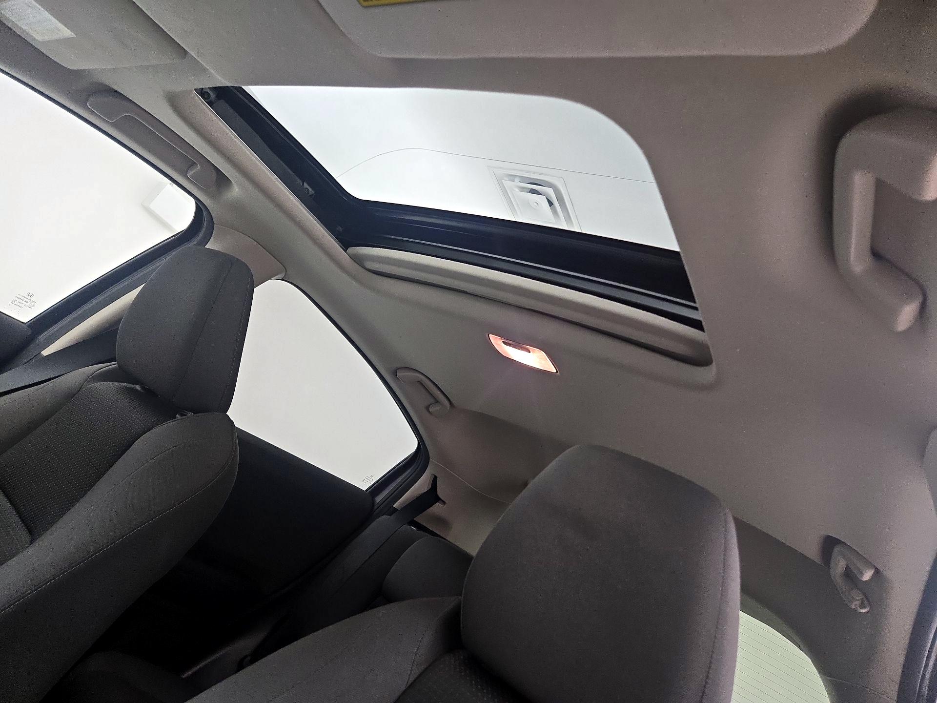 Thumbnail: 2019 Honda HR-V - 19