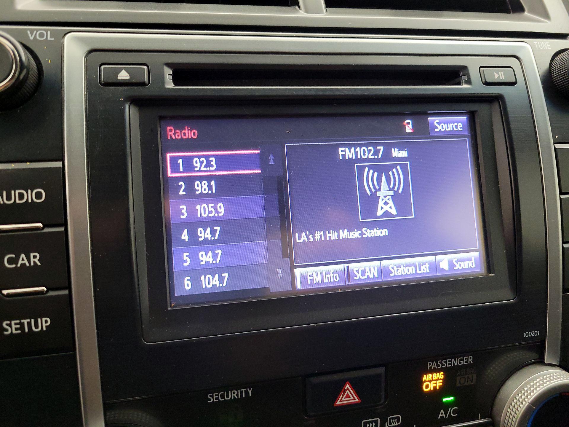 Thumbnail: 2014 Toyota Camry - 15