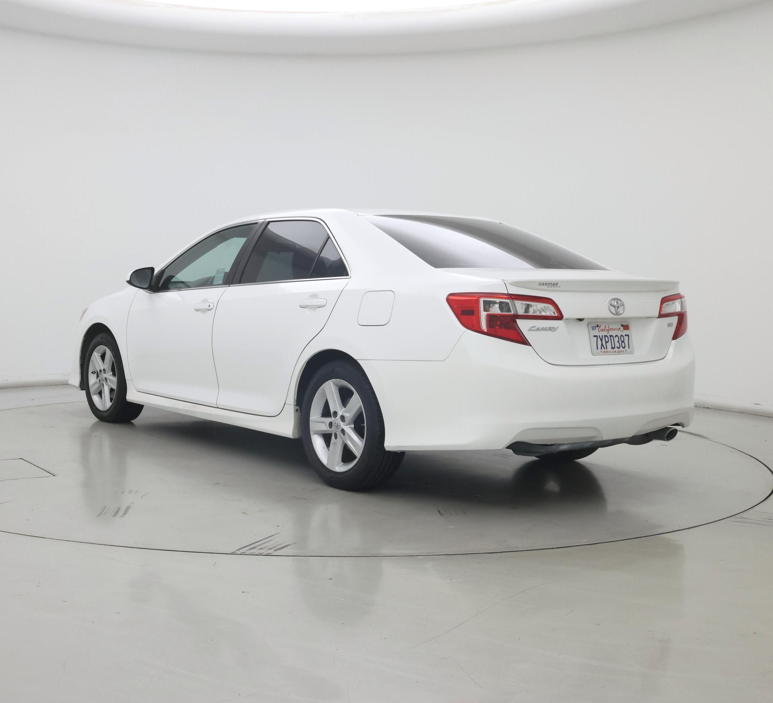 Thumbnail: 2014 Toyota Camry - 2