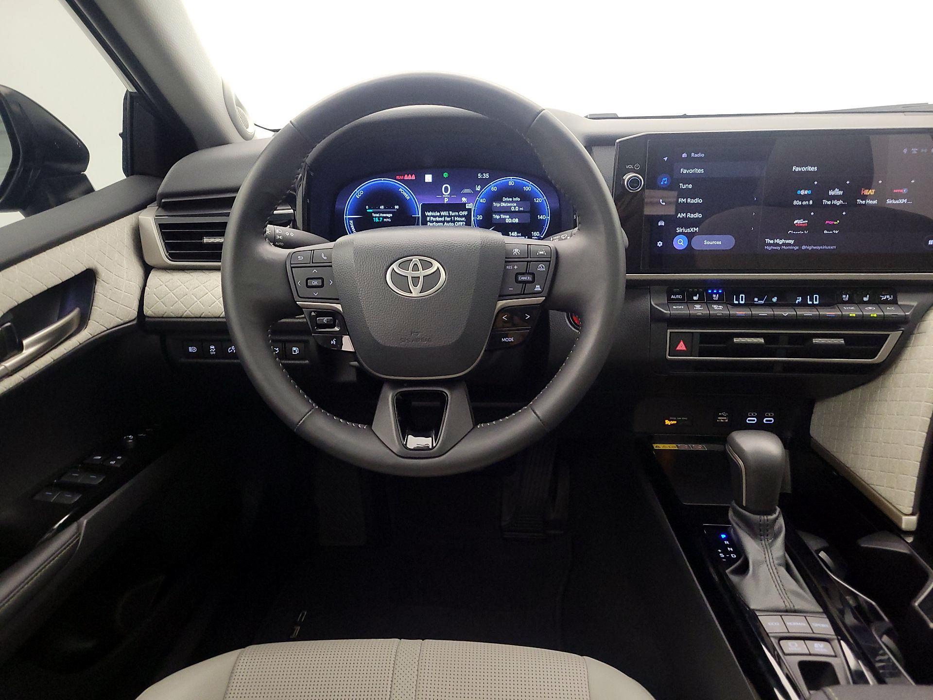 Thumbnail: 2025 Toyota Camry - 10