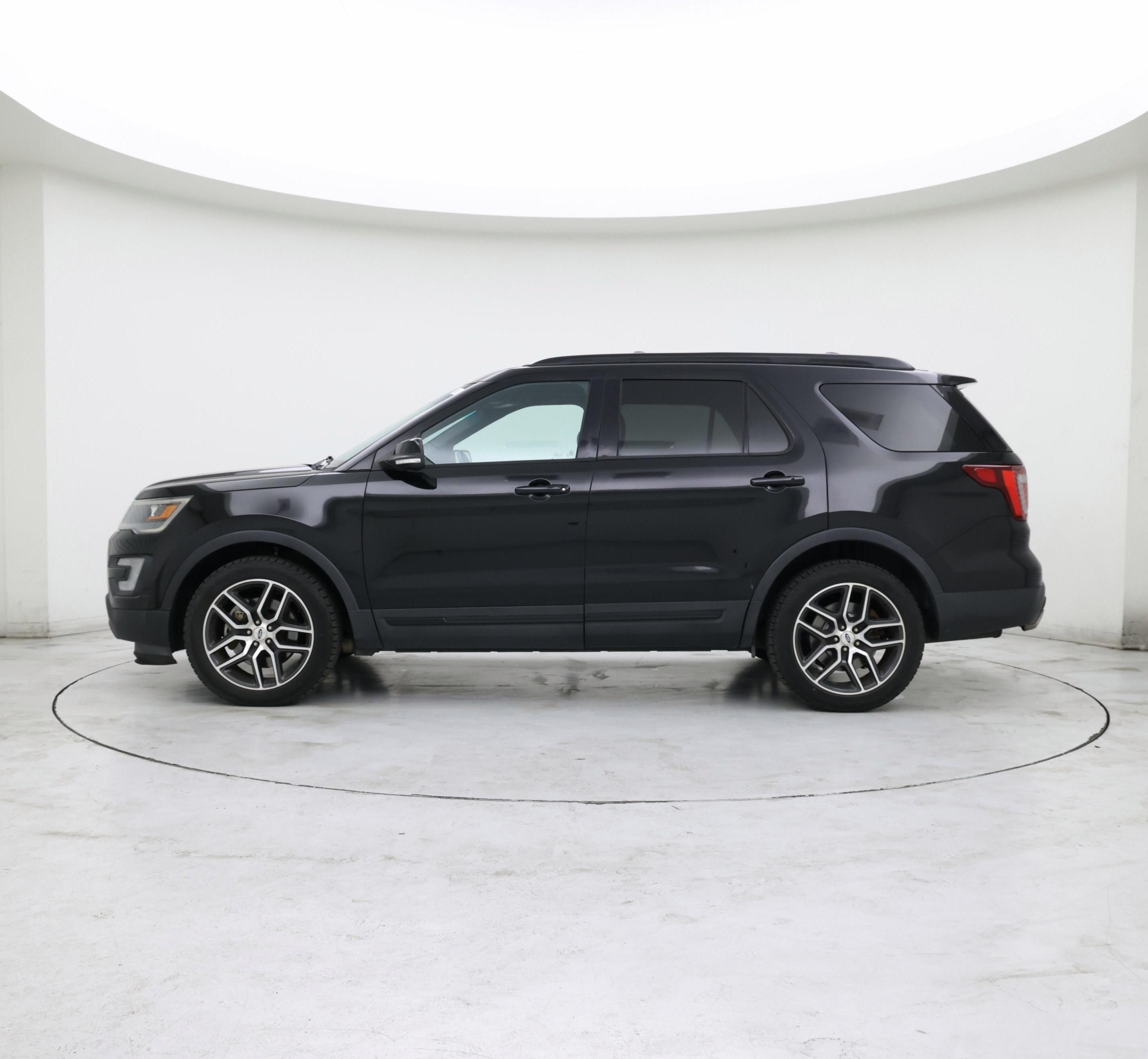 Thumbnail: 2016 Ford Explorer - 3