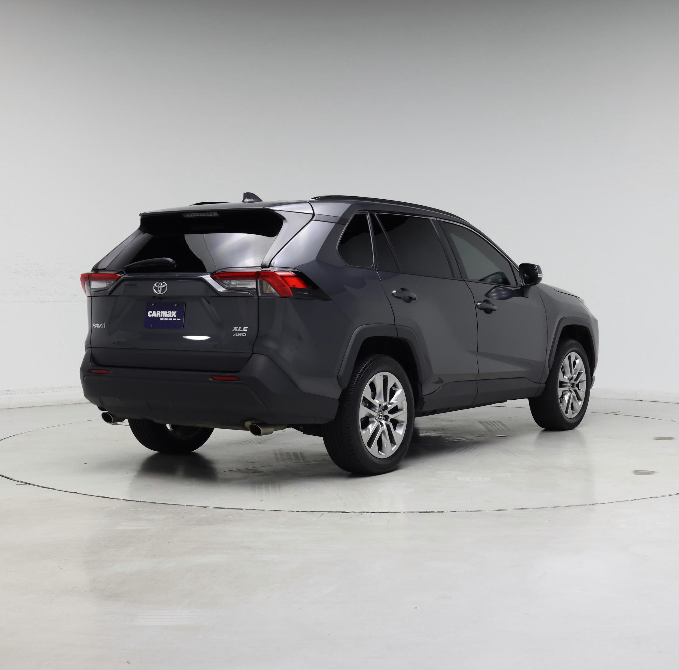 Thumbnail: 2025 Toyota RAV4 - 8
