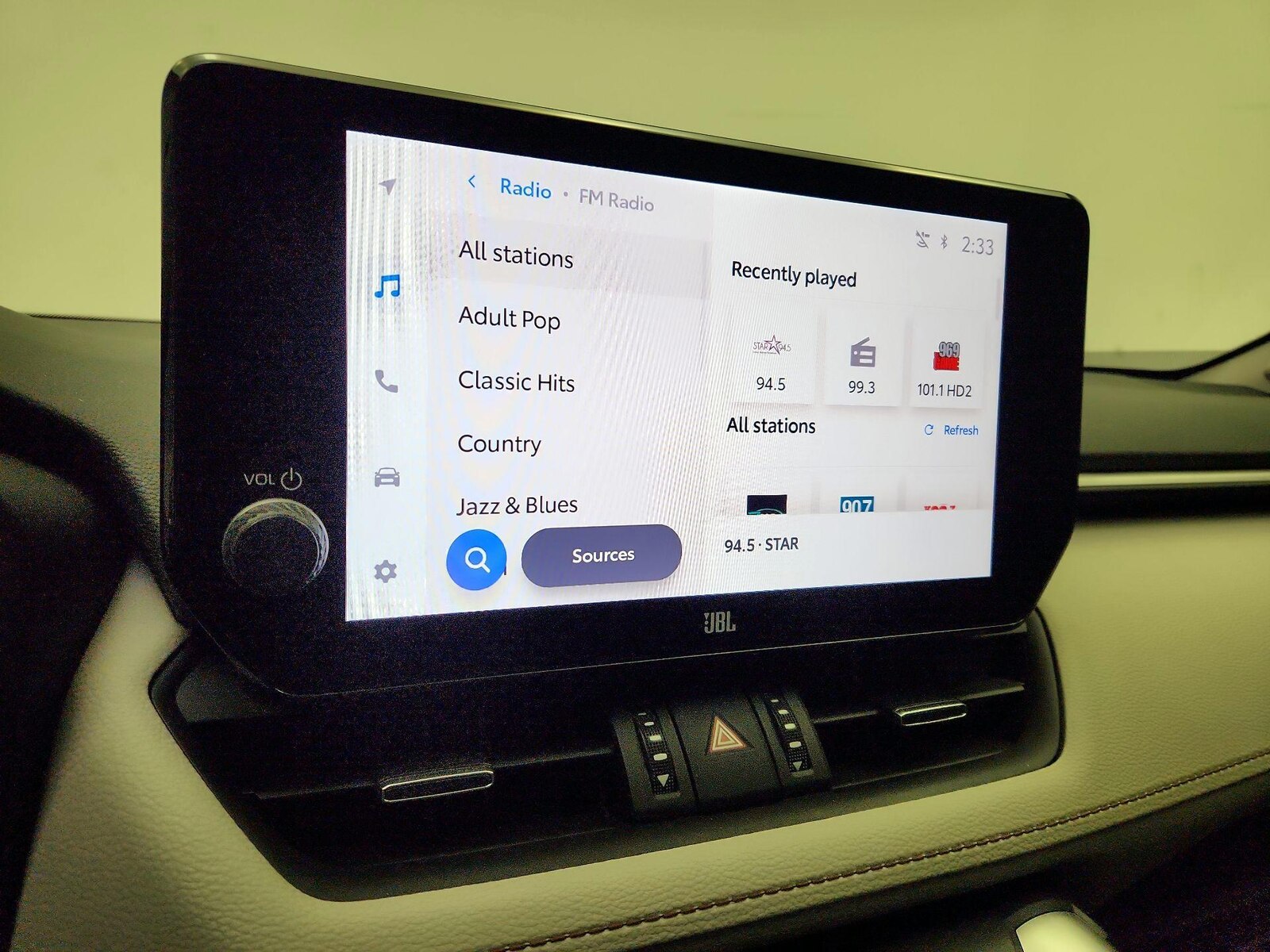 2023 Toyota RAV4 Limited - Photo 17