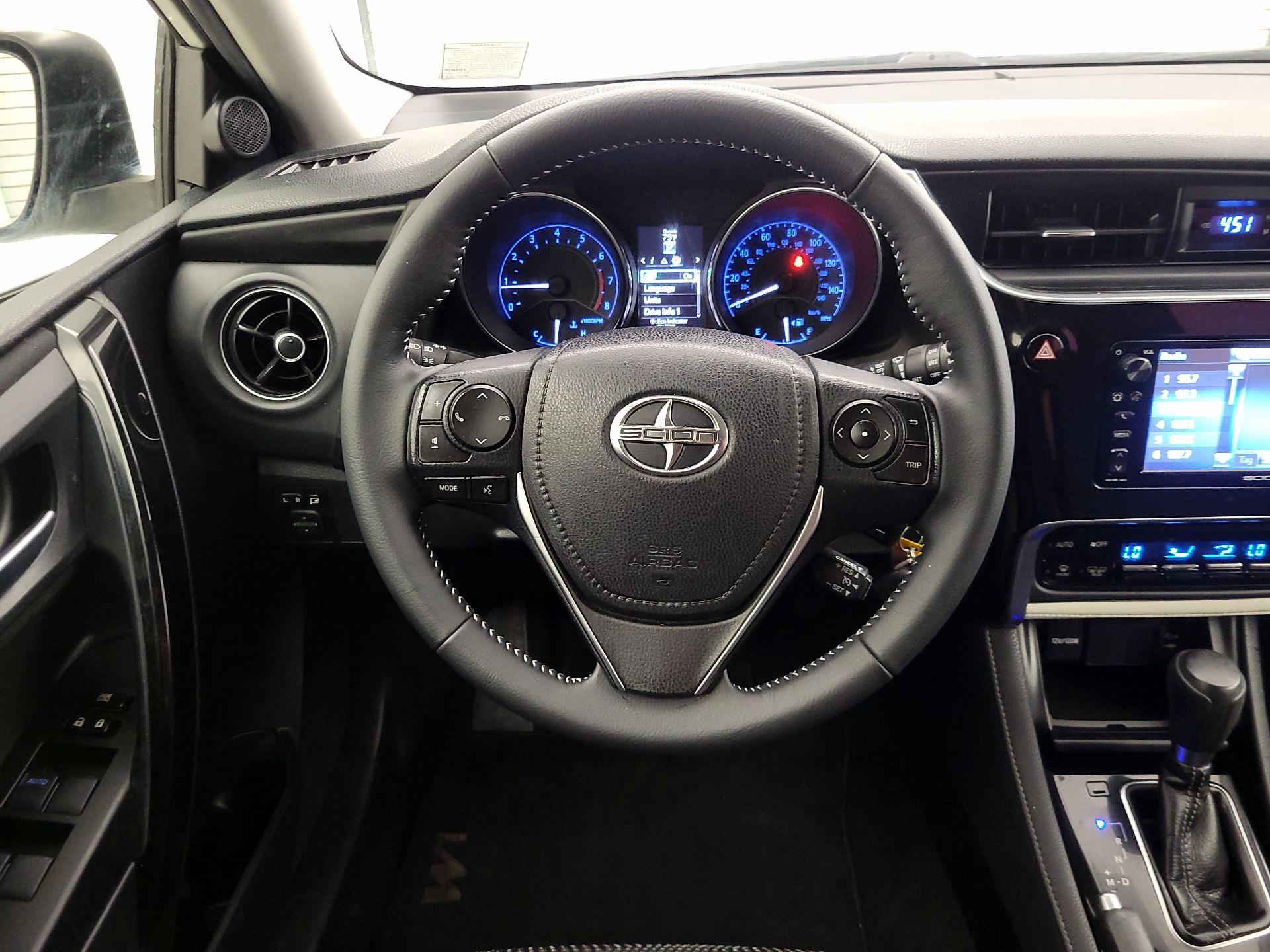 Thumbnail: 2016 Scion iM - 10