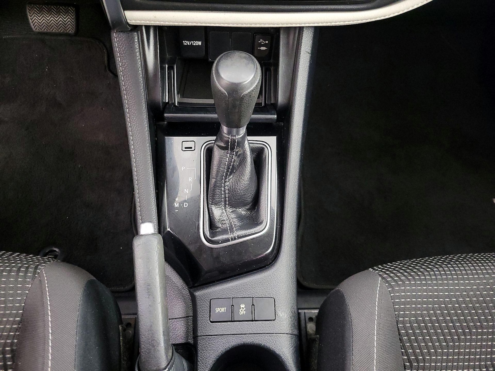 2016 Scion iM Base - Photo 18