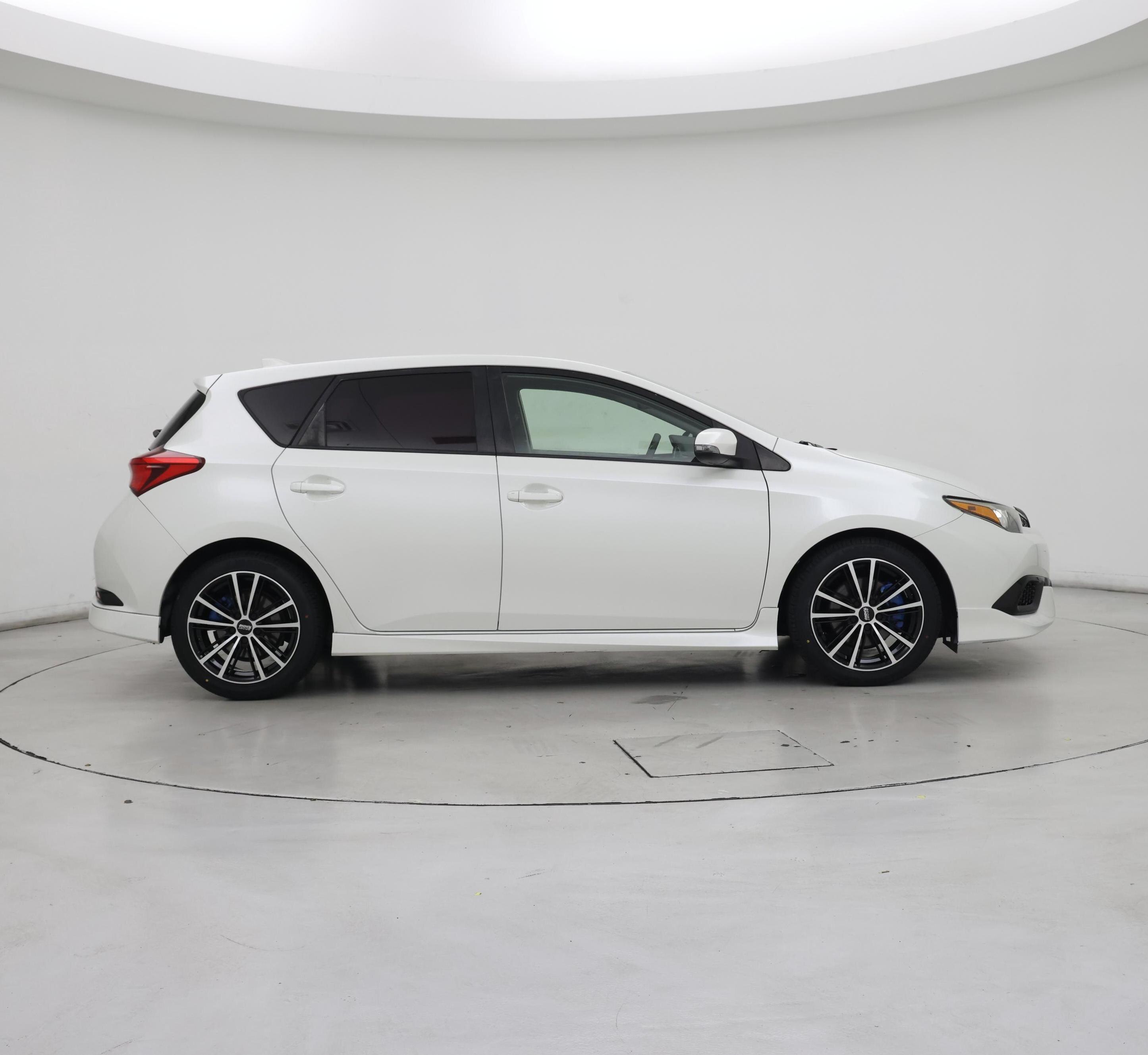 Thumbnail: 2016 Scion iM - 7
