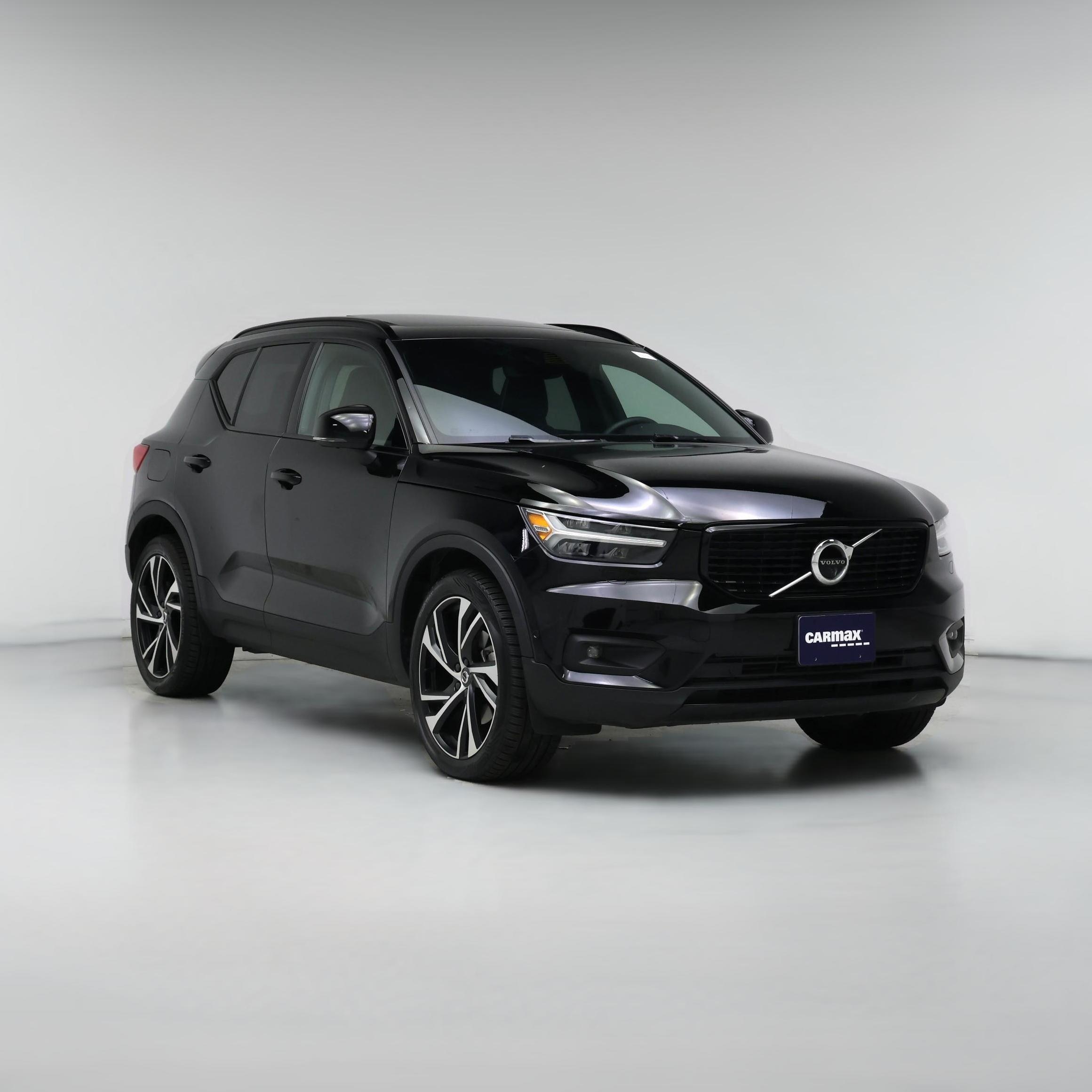 Thumbnail: 2021 Volvo XC40 - 1
