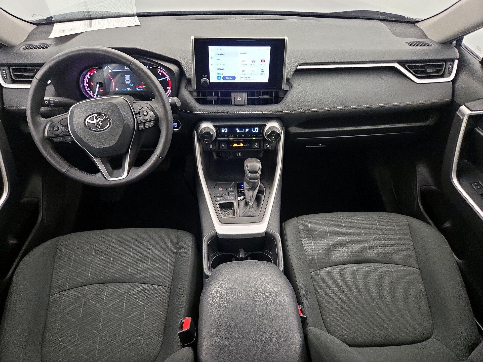 Thumbnail: 2024 Toyota RAV4 - 9