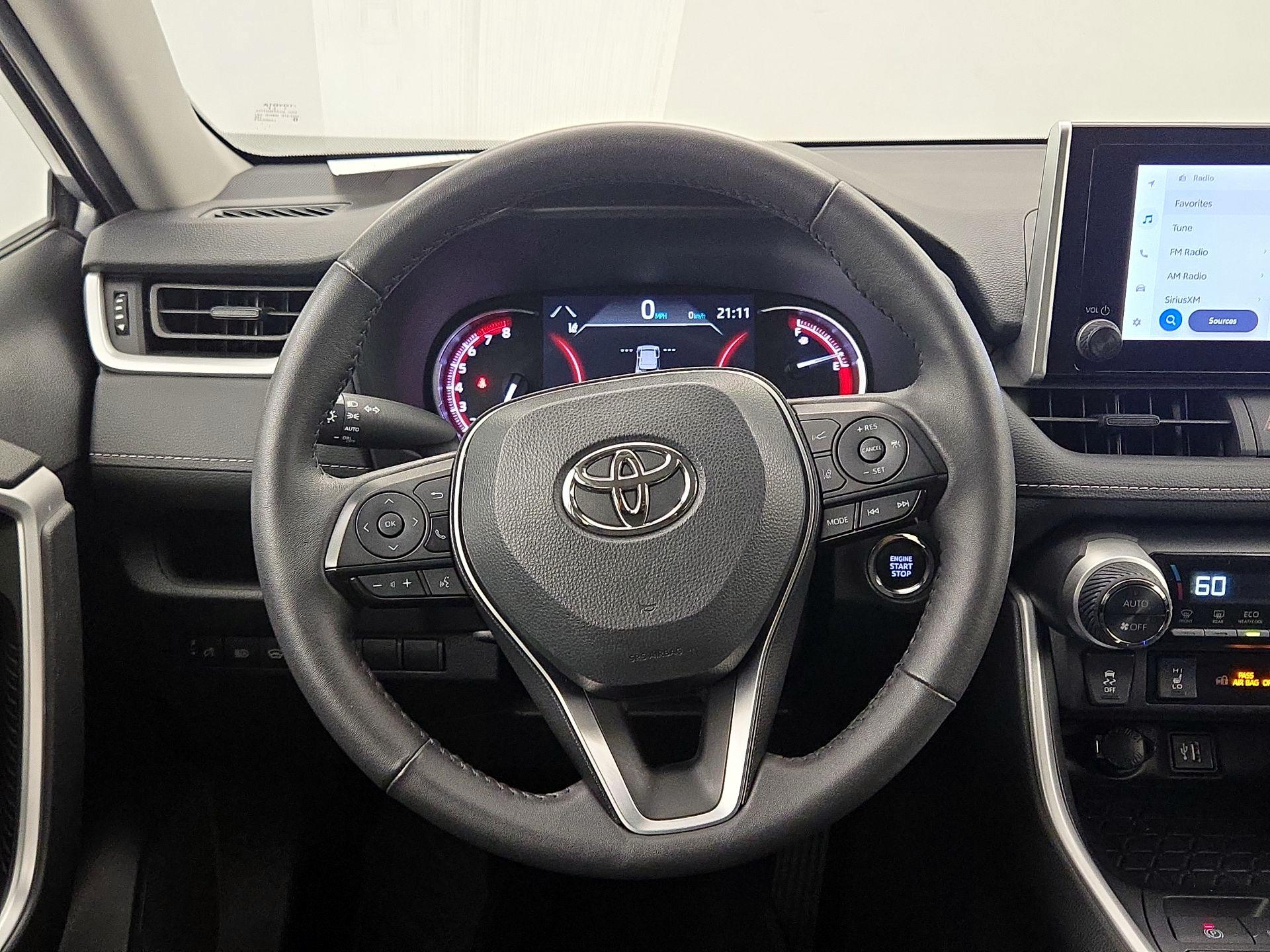 Thumbnail: 2024 Toyota RAV4 - 10