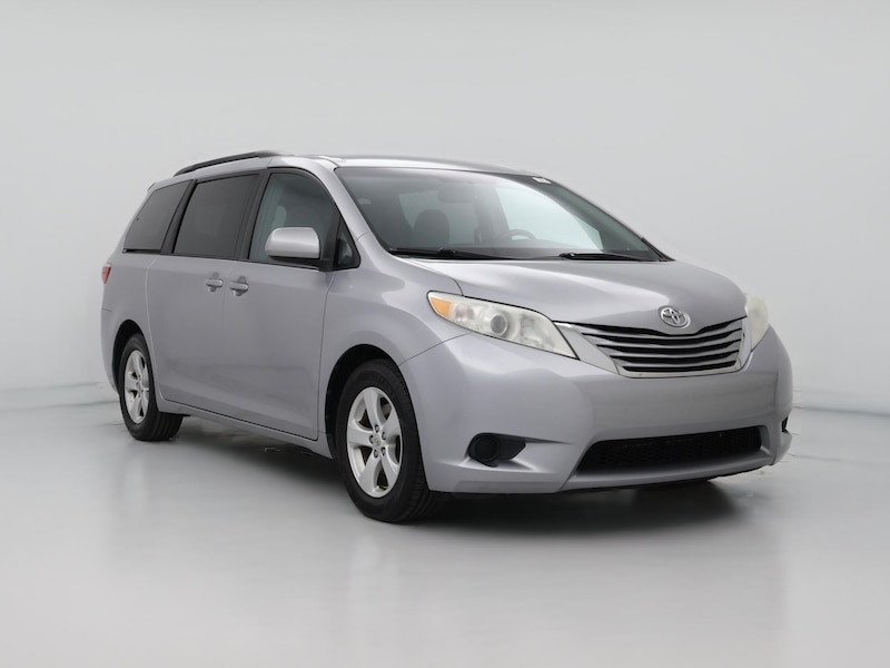 2015 Toyota Sienna LE -
                  Columbus, OH