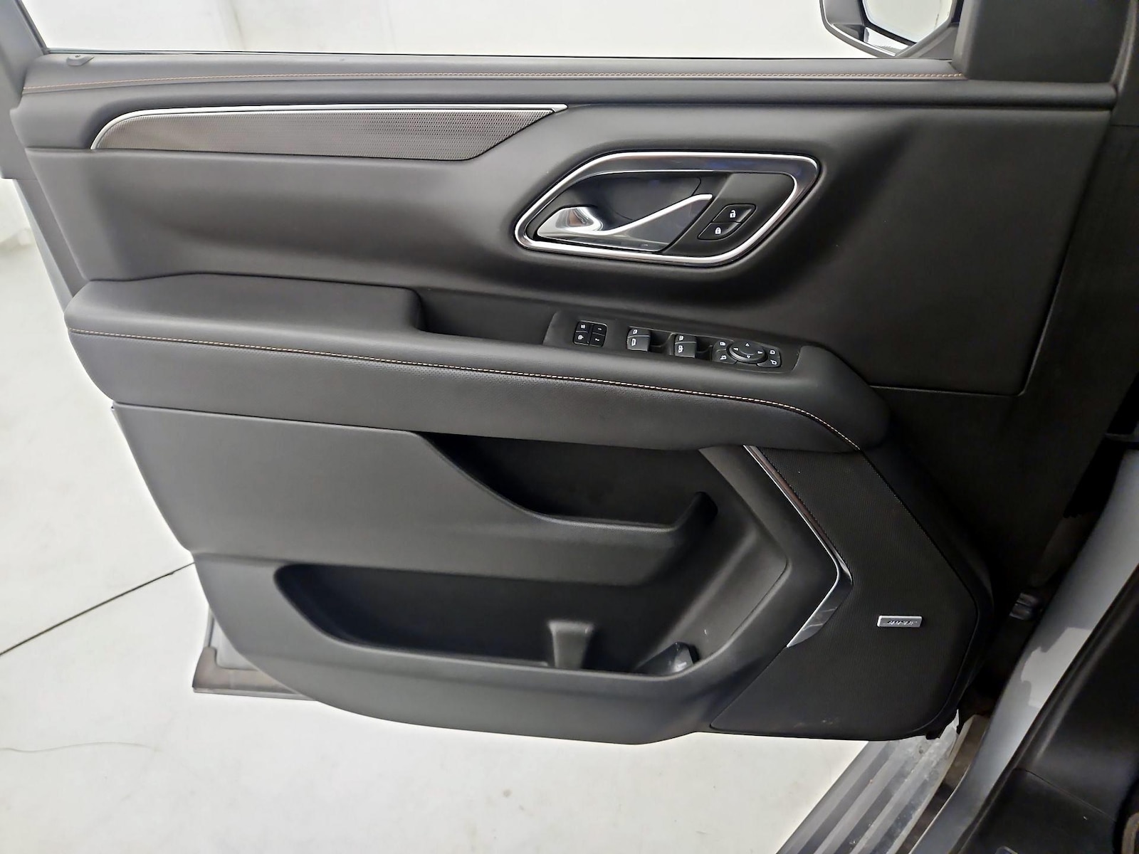 2024 GMC Yukon AT4 - Photo 13