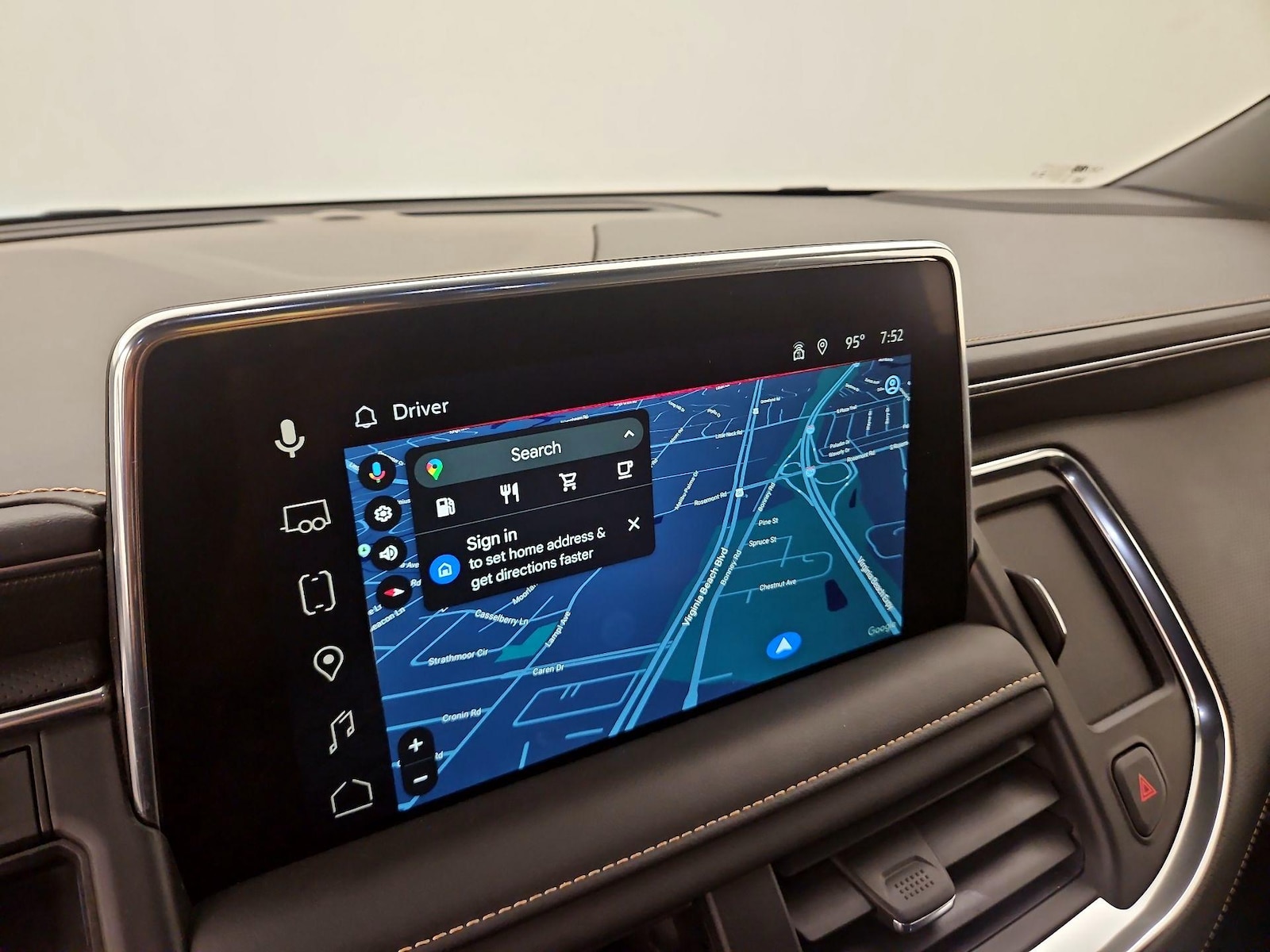 2024 GMC Yukon AT4 - Photo 15