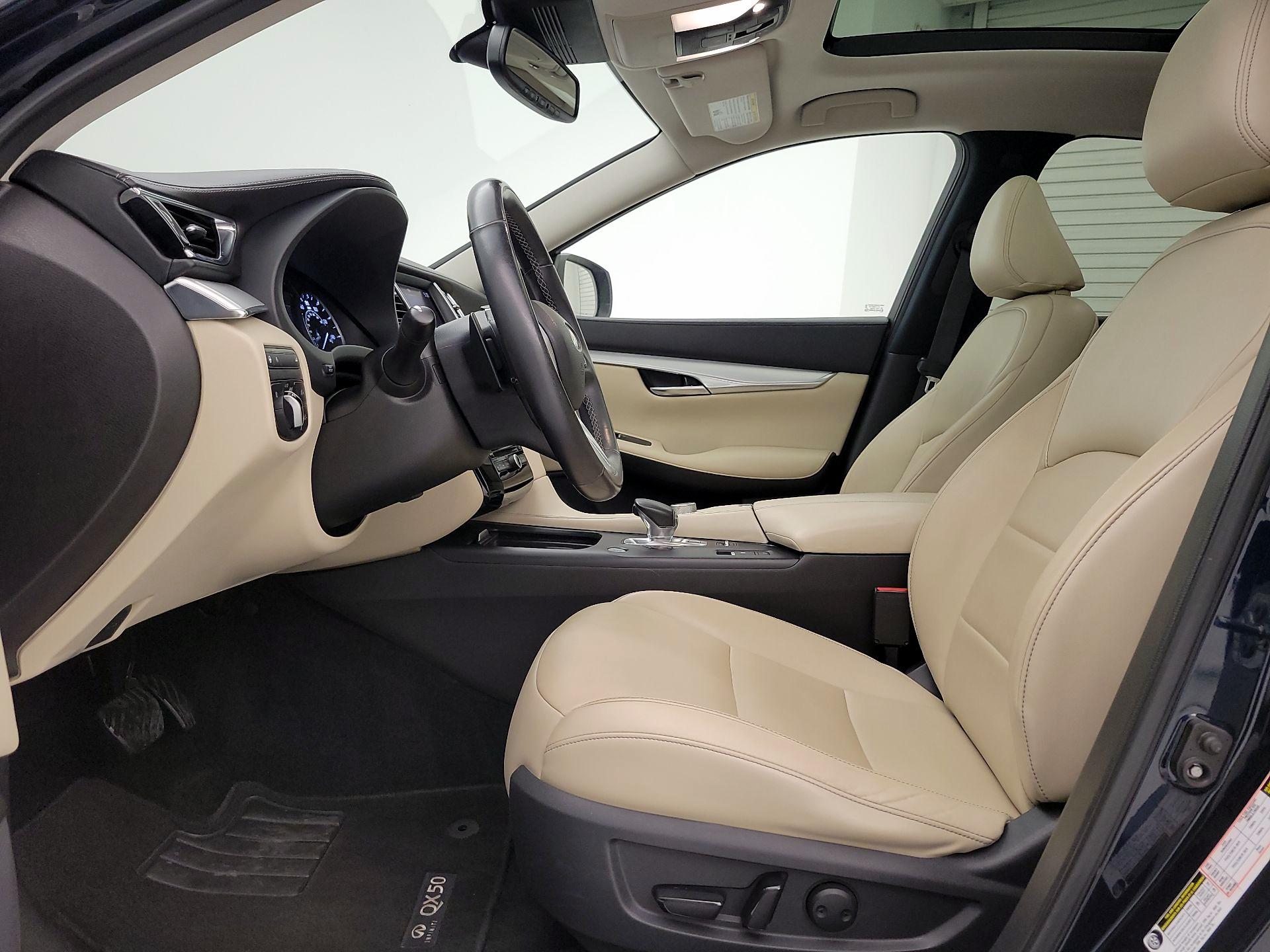 Thumbnail: 2021 INFINITI QX50 - 11