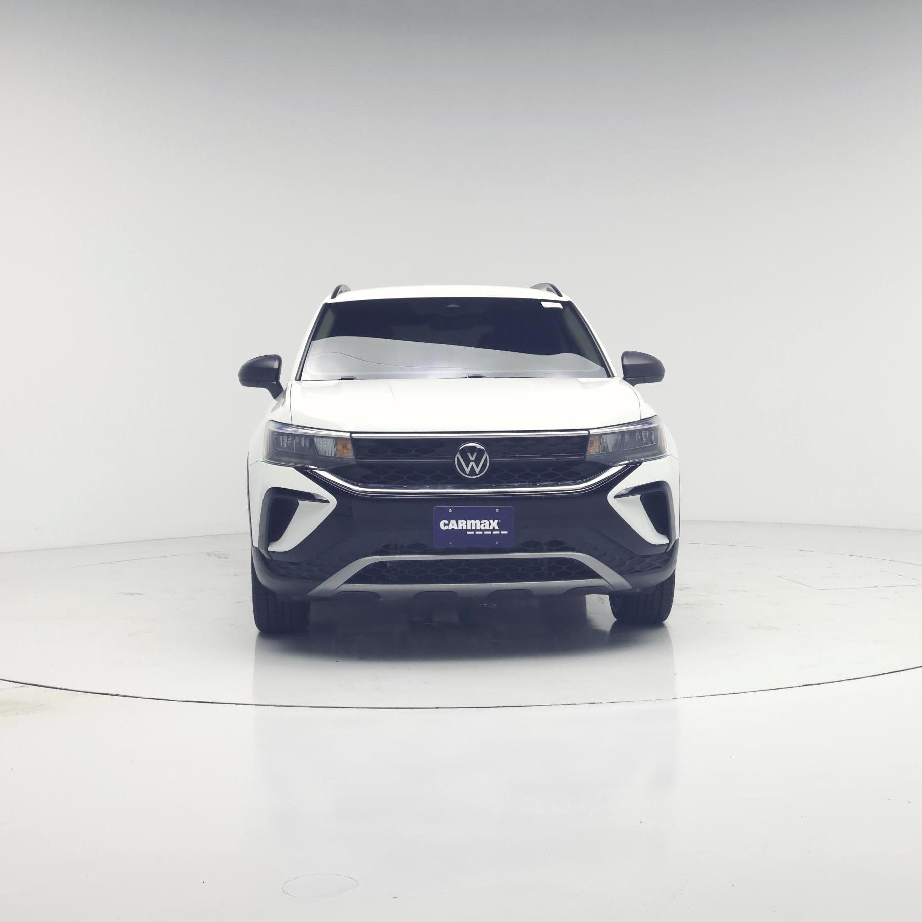 Thumbnail: 2023 Volkswagen Taos - 5