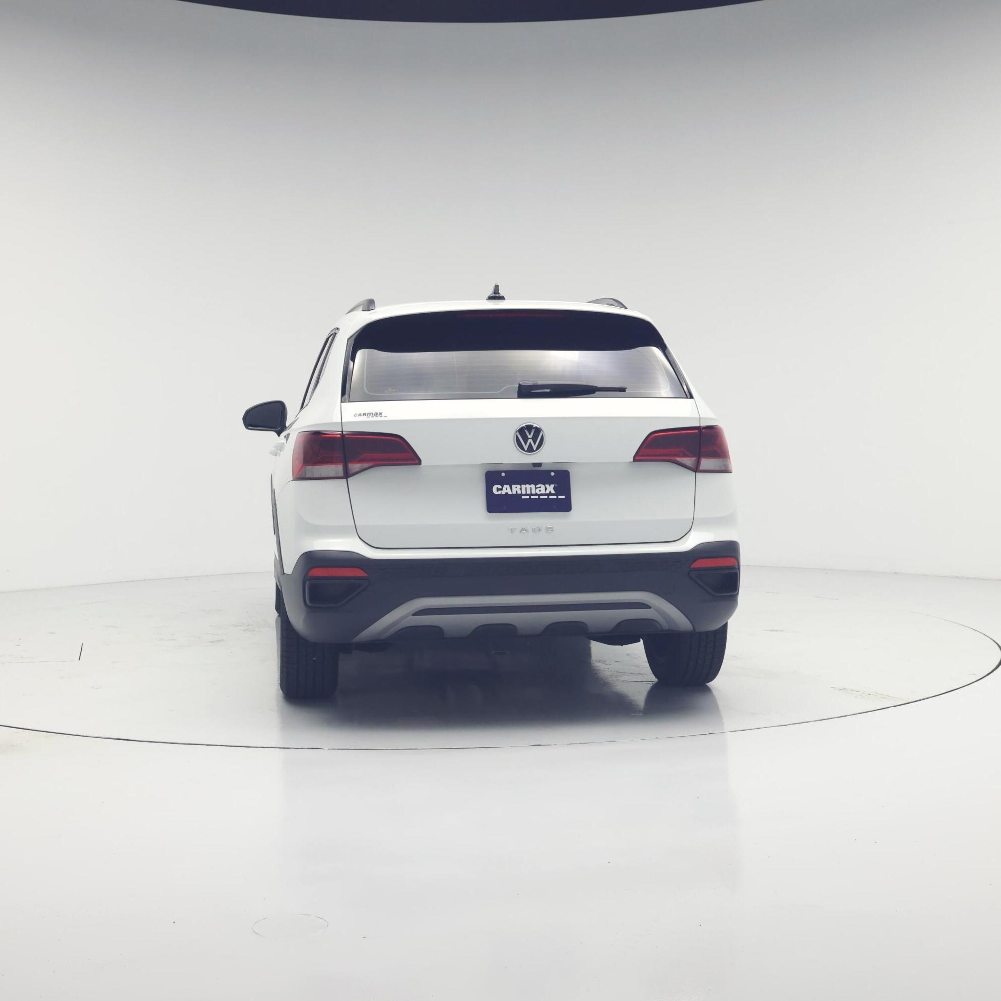 Thumbnail: 2023 Volkswagen Taos - 6