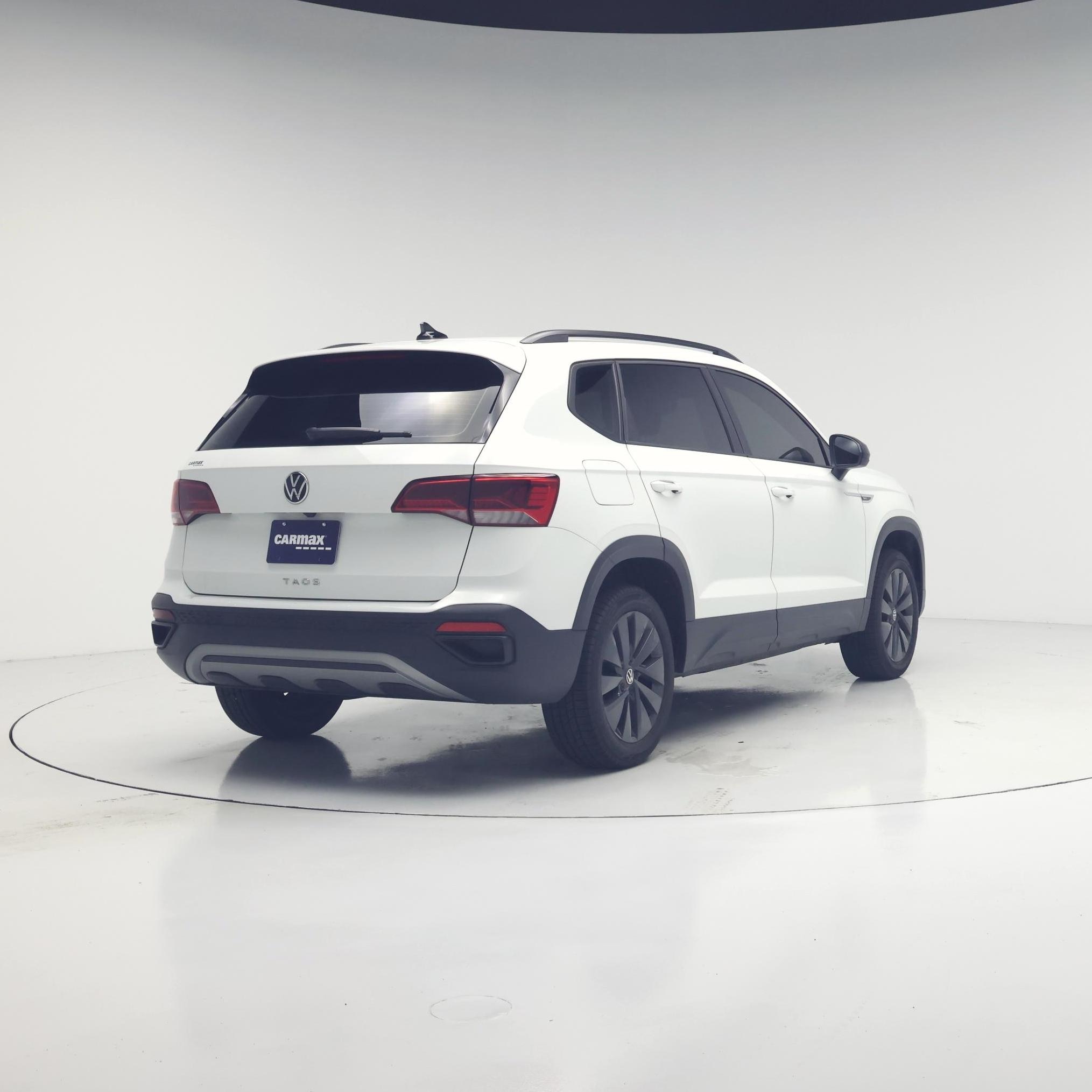 Thumbnail: 2023 Volkswagen Taos - 8