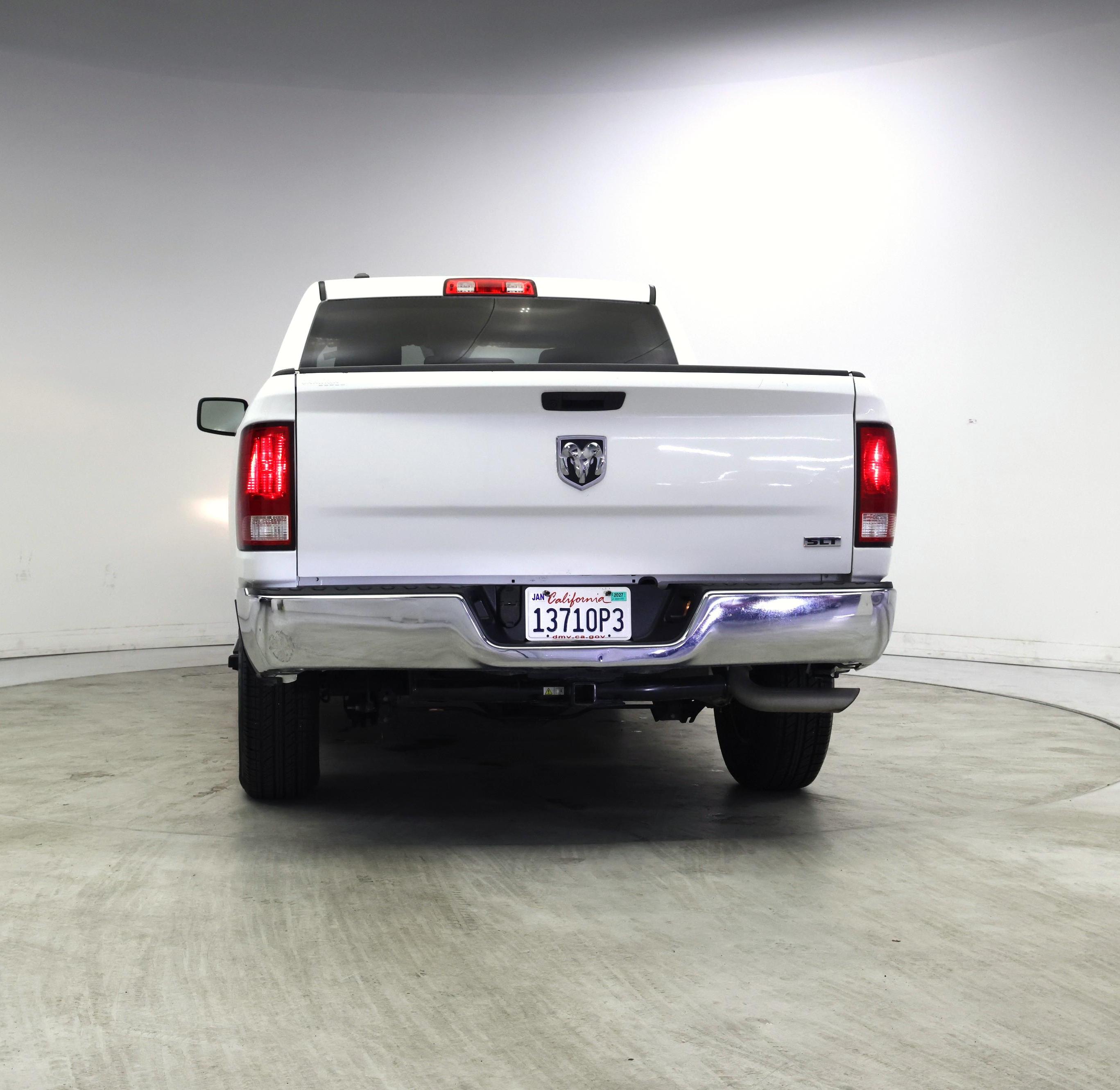 Thumbnail: 2021 RAM 1500 Classic - 6