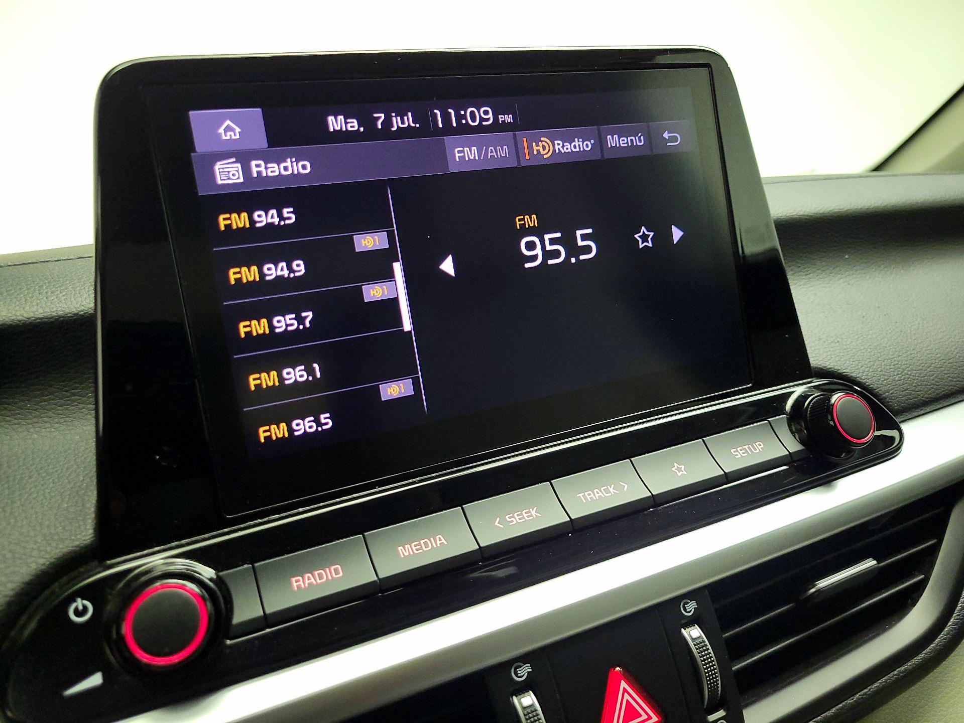 Thumbnail: 2023 Kia Forte - 15
